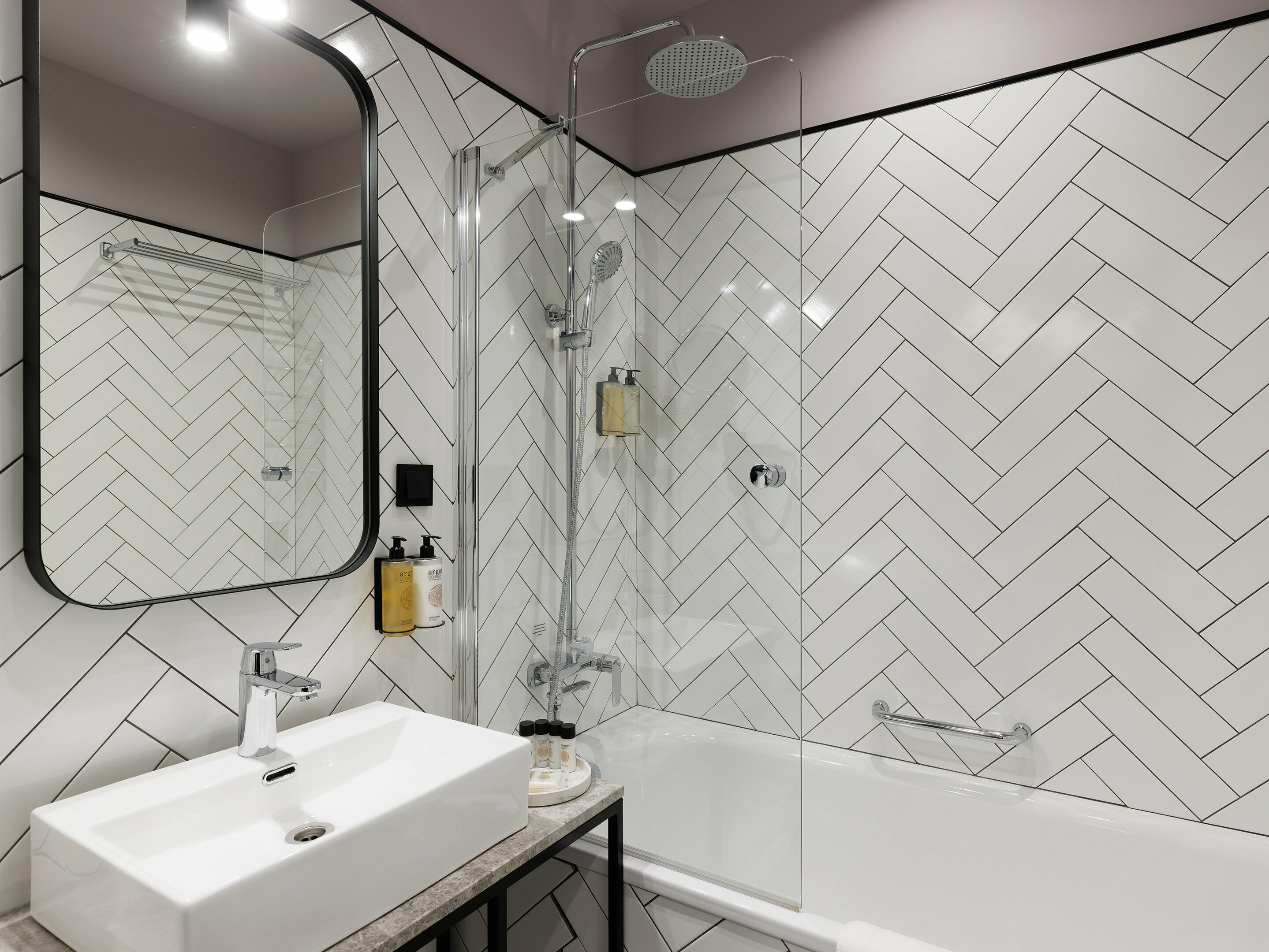 Улучшенный номер с кроватью размера «king-size»