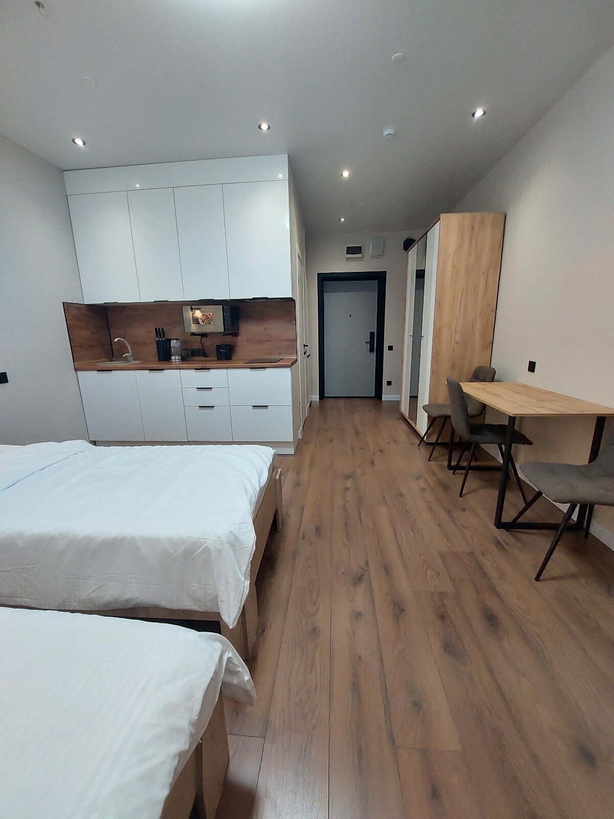 Классический трехместный номер