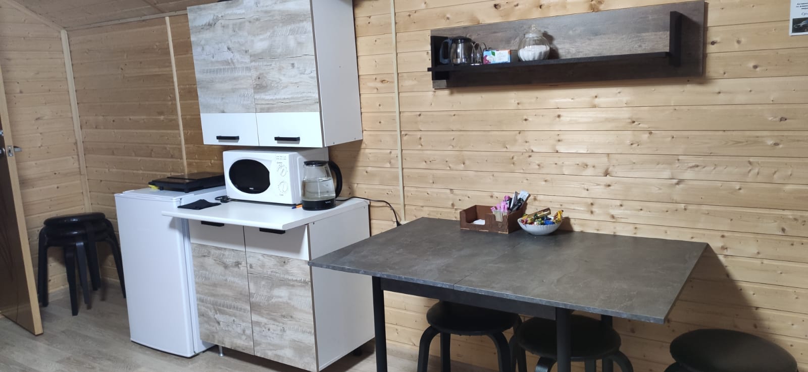 Четырехместный номер с видом на горы