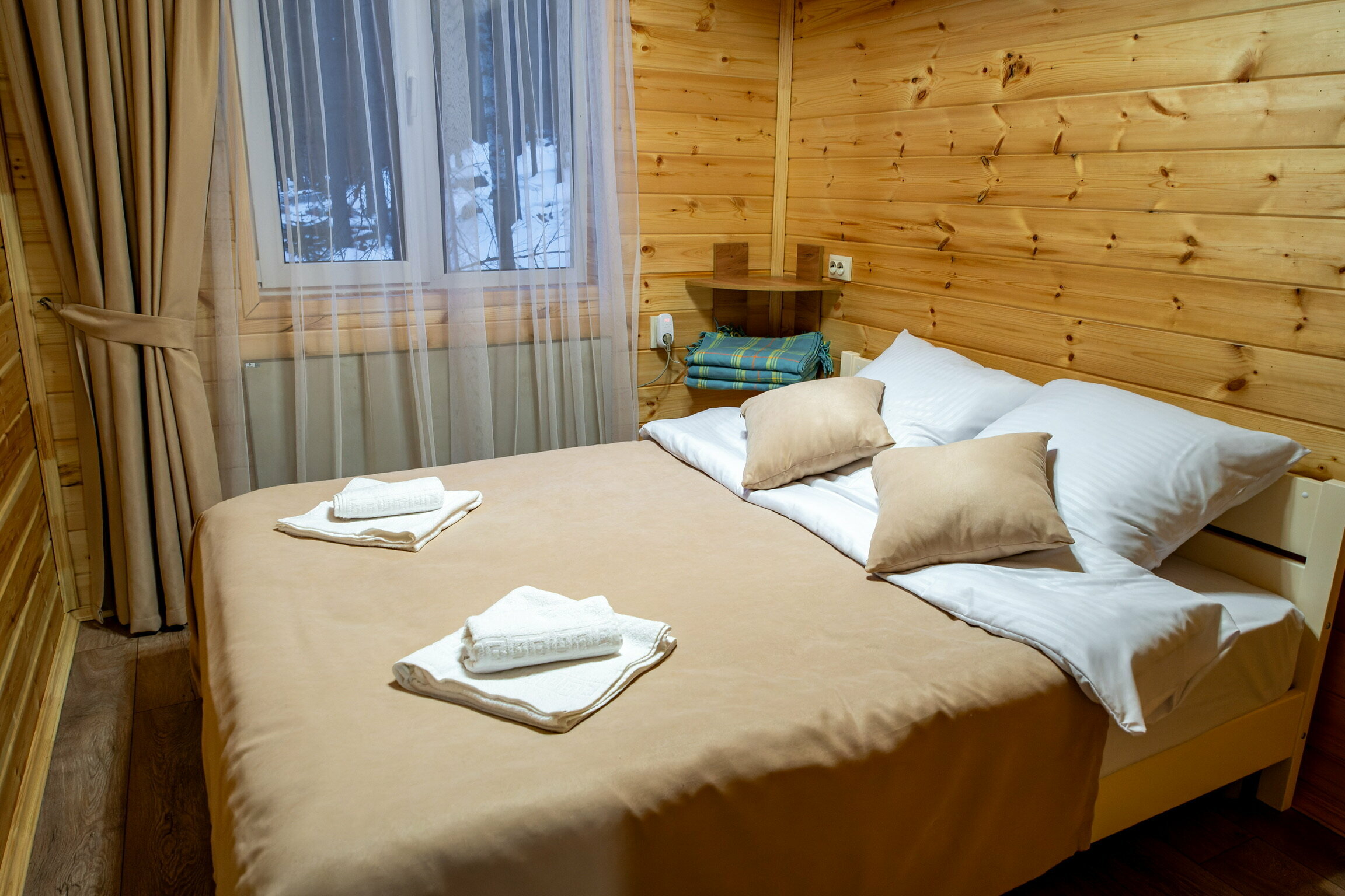 Семейный номер с видом на горы