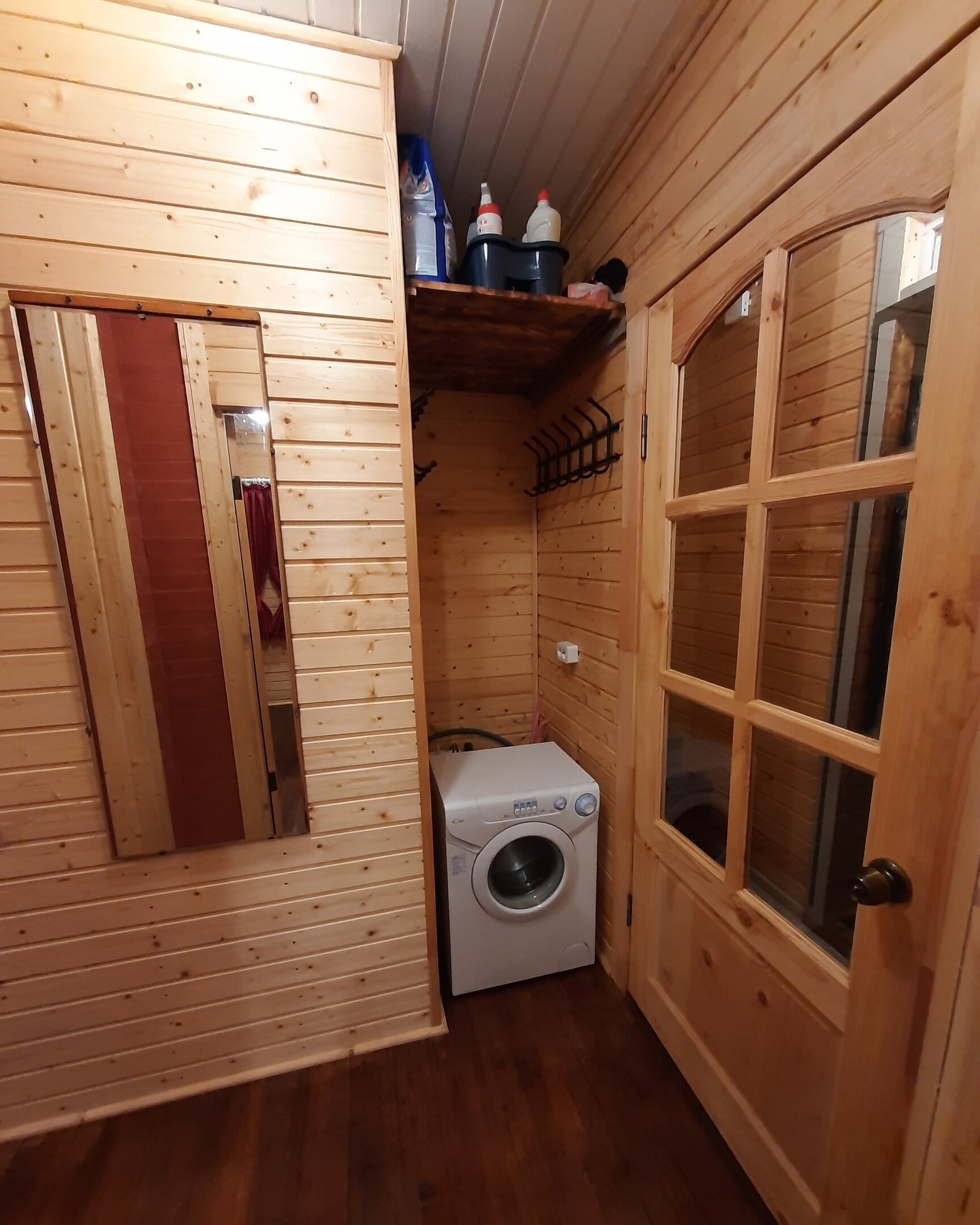 Дом с видом на лес