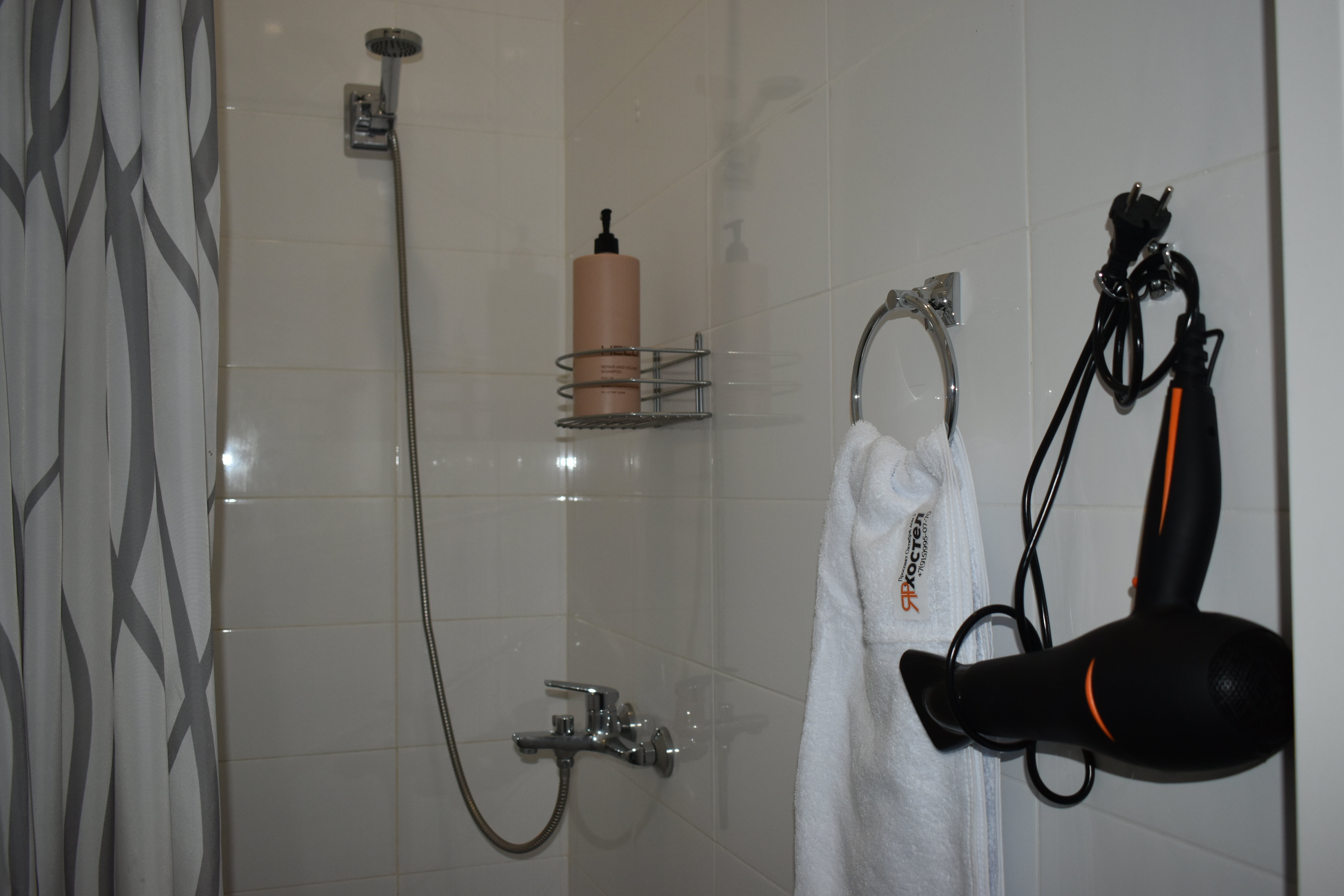 Общий номер для женщин с 8 кроватями