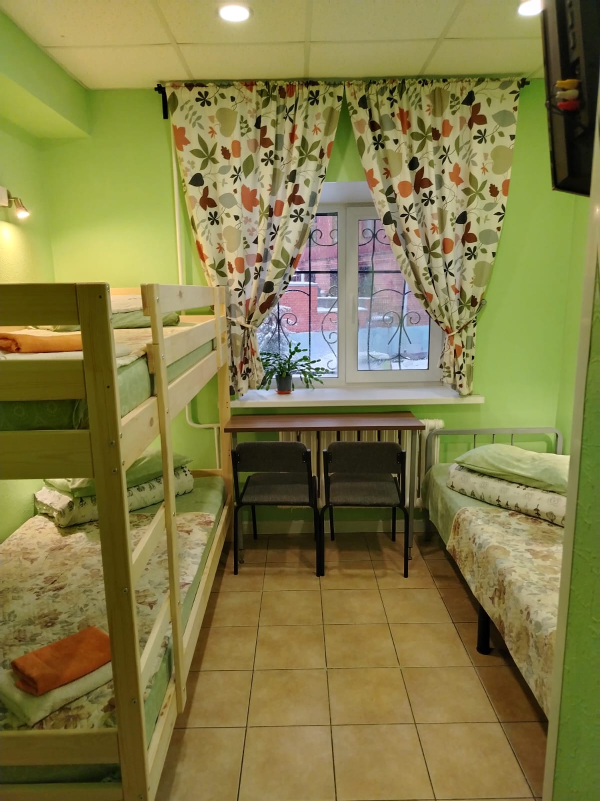 Бюджетный трехместный номер