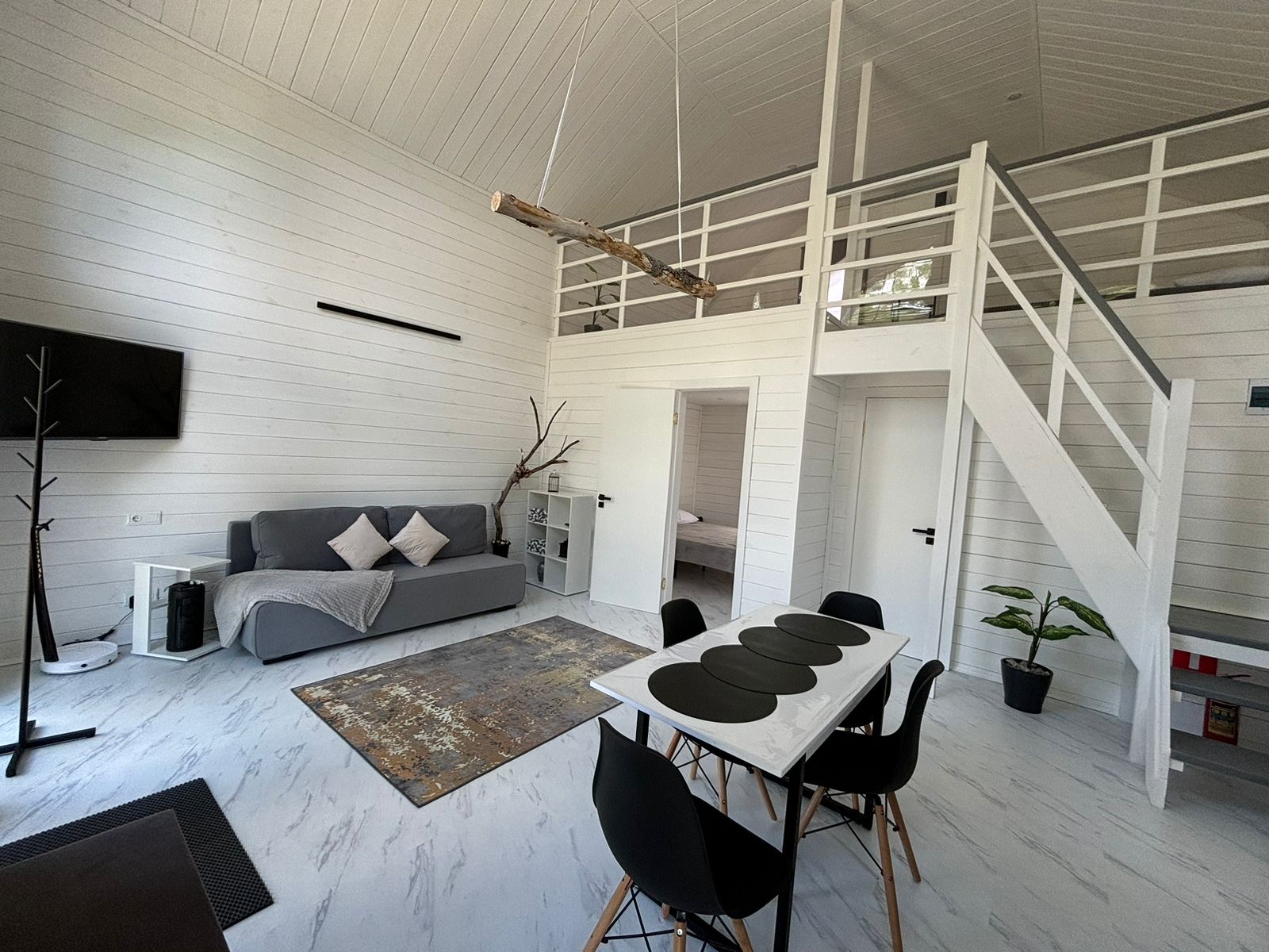 Дом с видом на лес