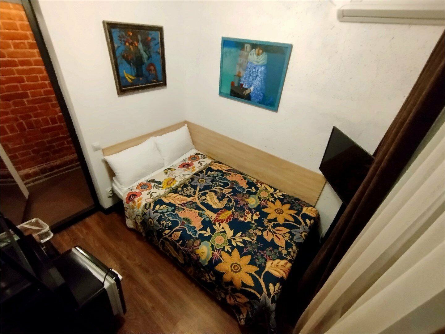 Маленький номер с кроватью 1200х2000