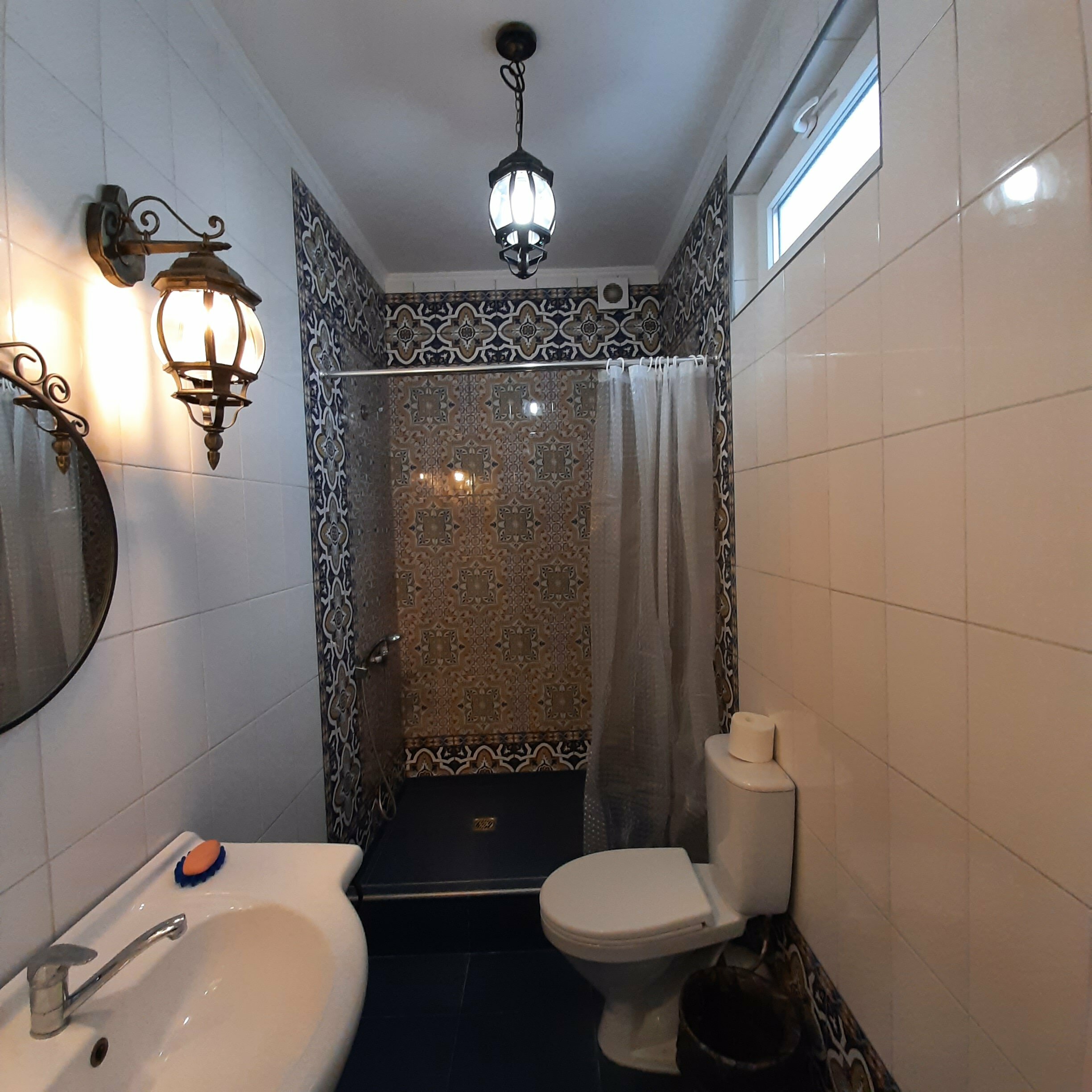 Двухместный номер с 1 кроватью и собственной ванной комнатой