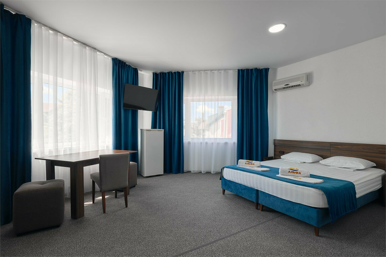 Стандарт Улучшенный 2-х местный 2-х комнатный с балконом