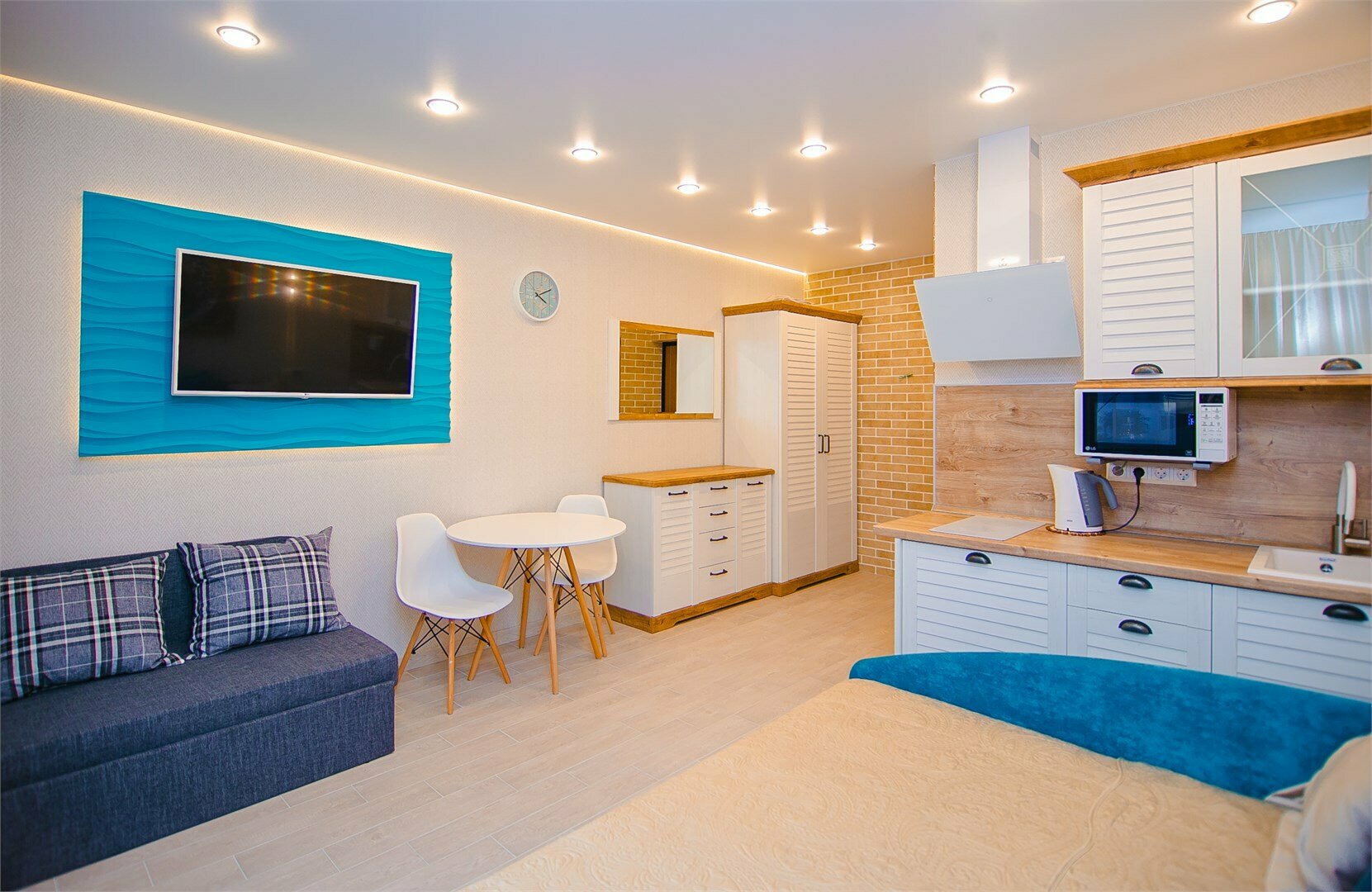 Апартаменты Студия Премиум (24 м2, с балконом)