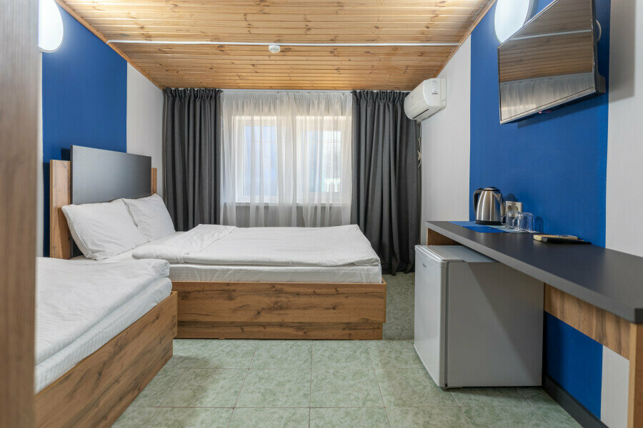 Cемейный номер с собственной ванной комнатой