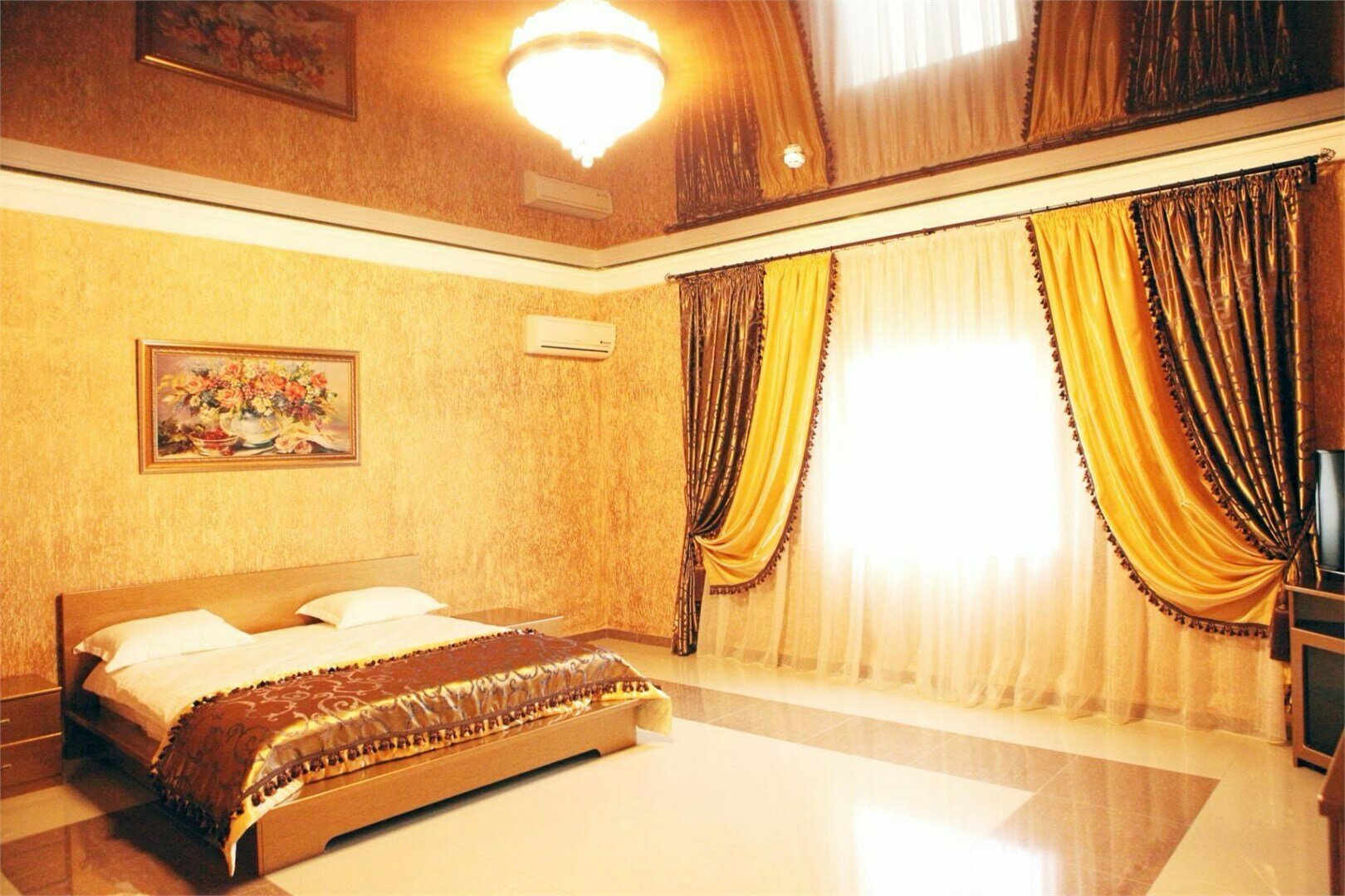 Большой двухместный номер с 1 кроватью