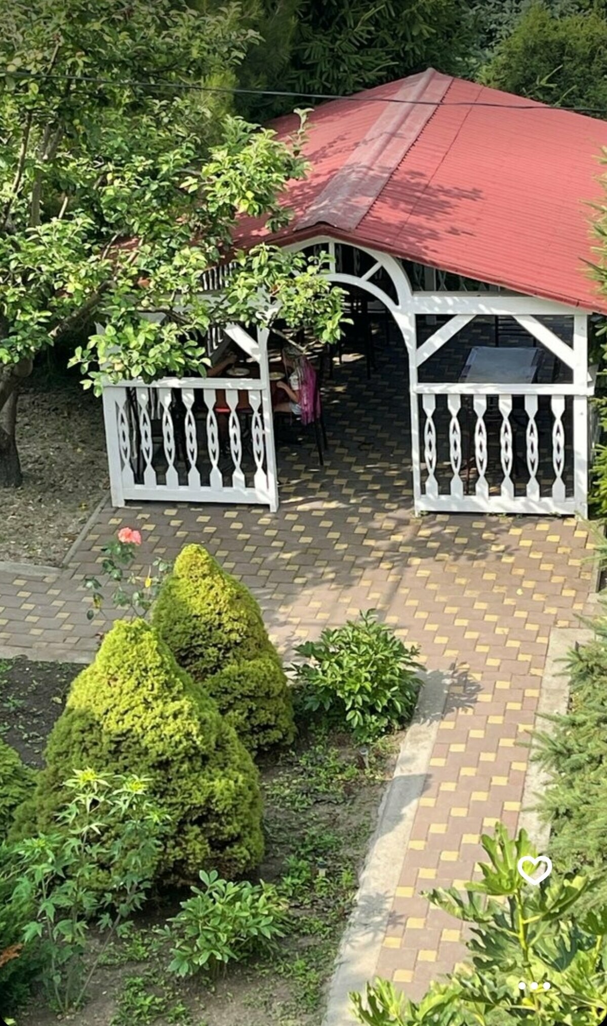 Трехместный номер с видом на город