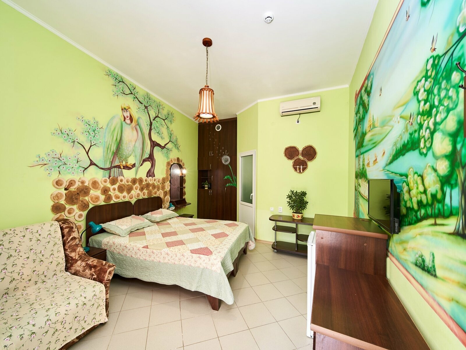 Номер-студия с балконом