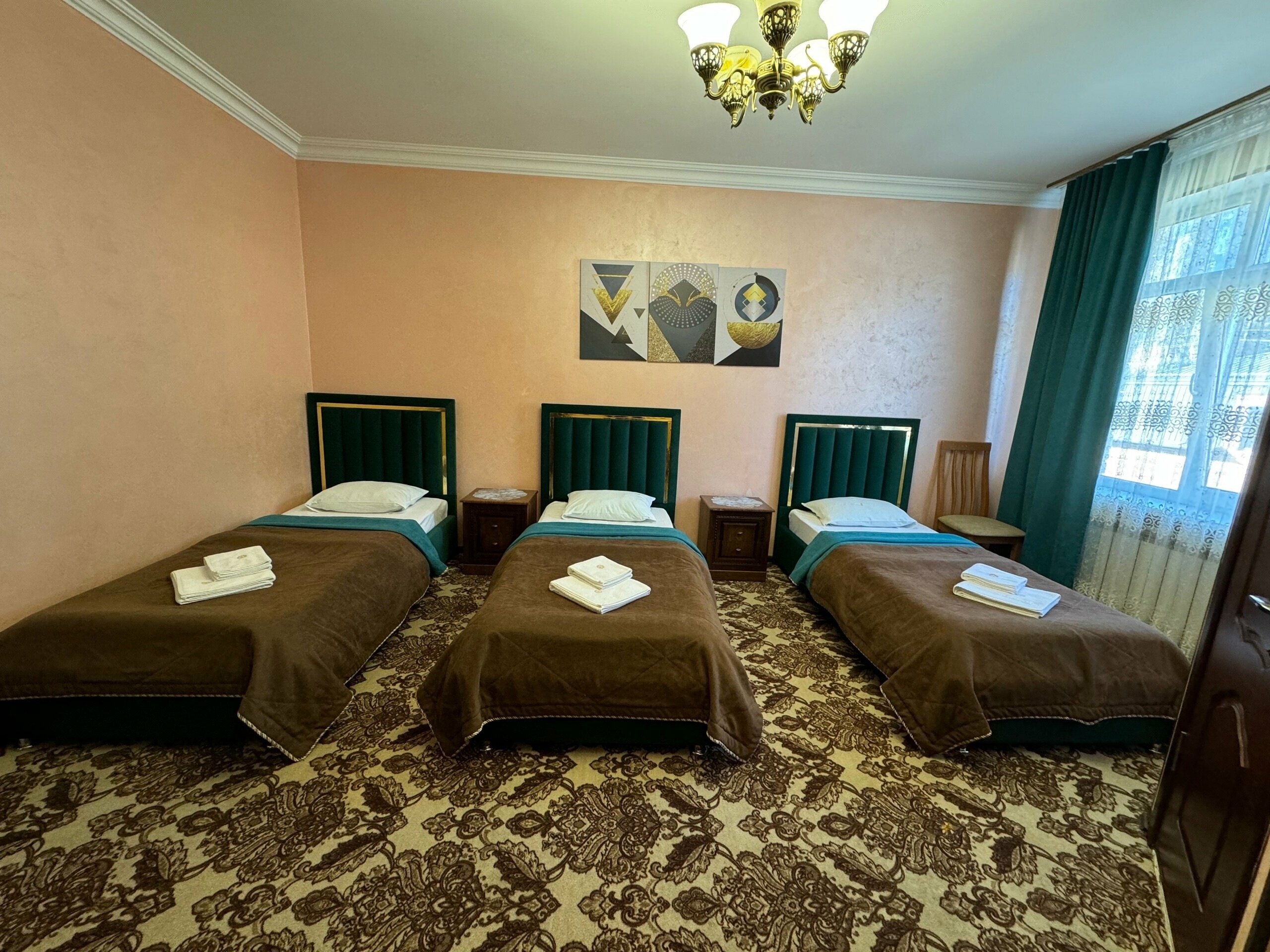 Стандартный трехместный номер