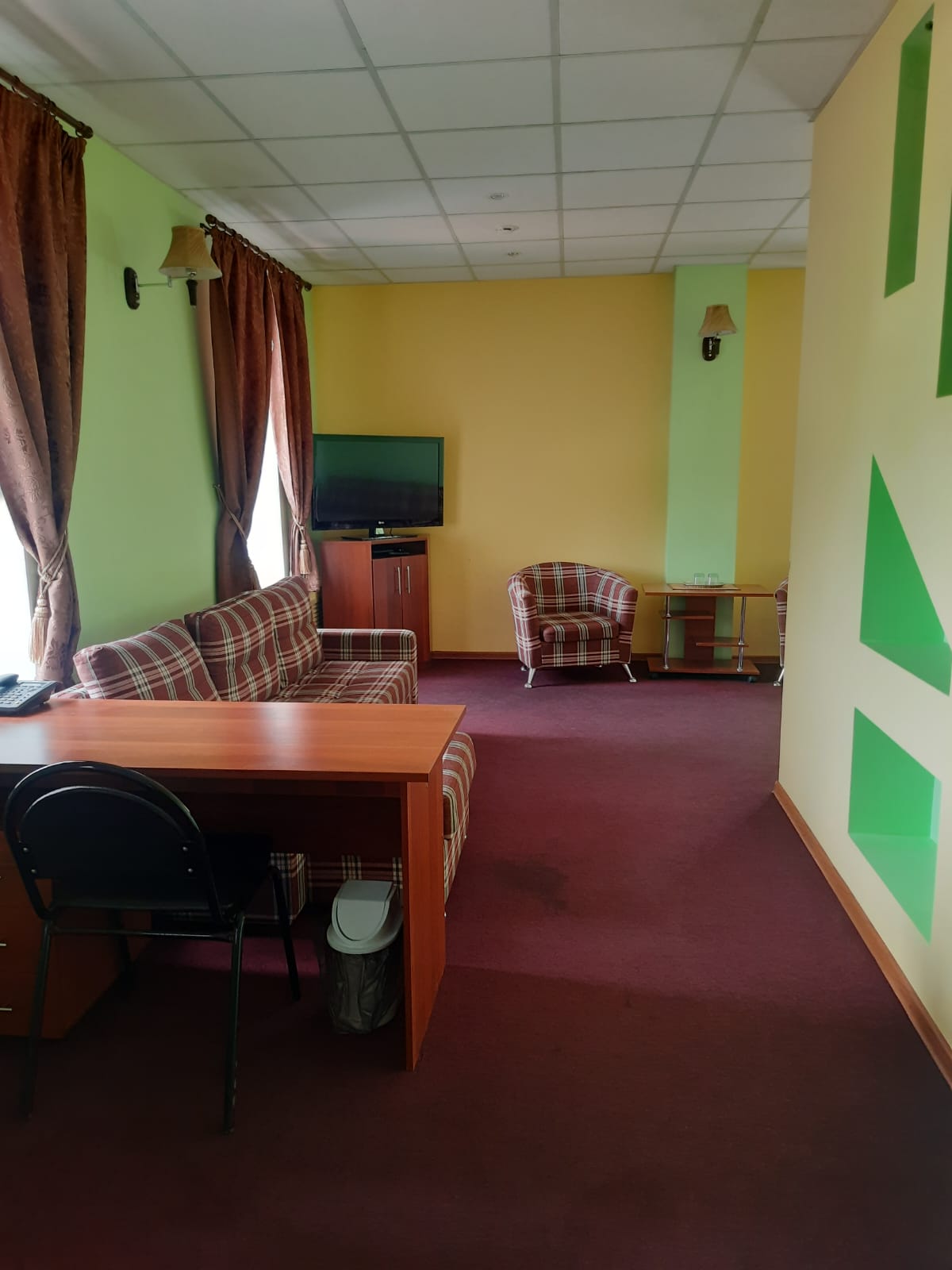 Улучшенный трехместный номер