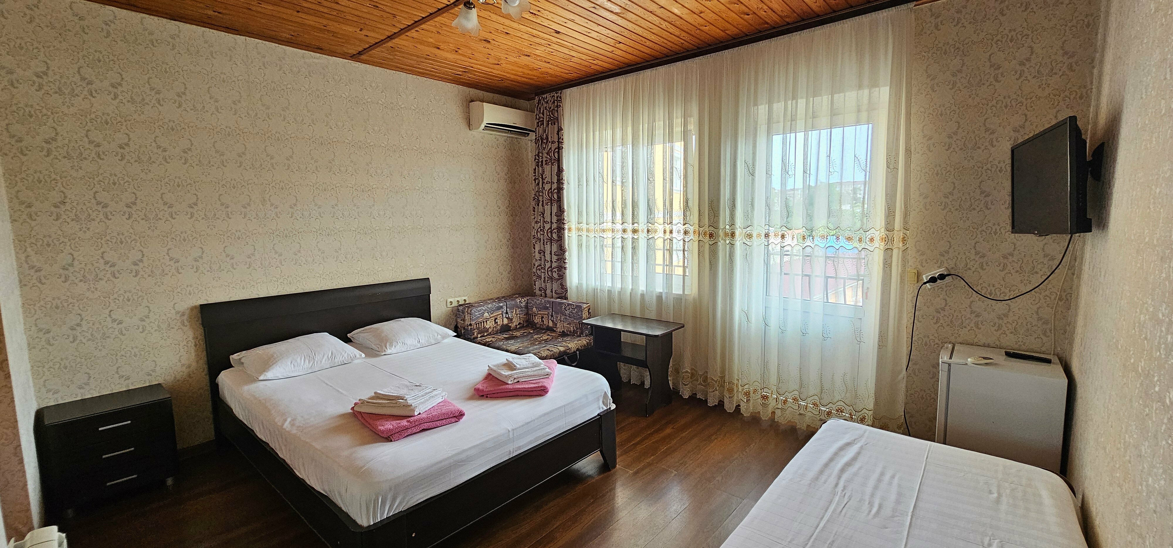 Классический трехместный номер