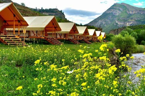 Шатер в Горный Ветер