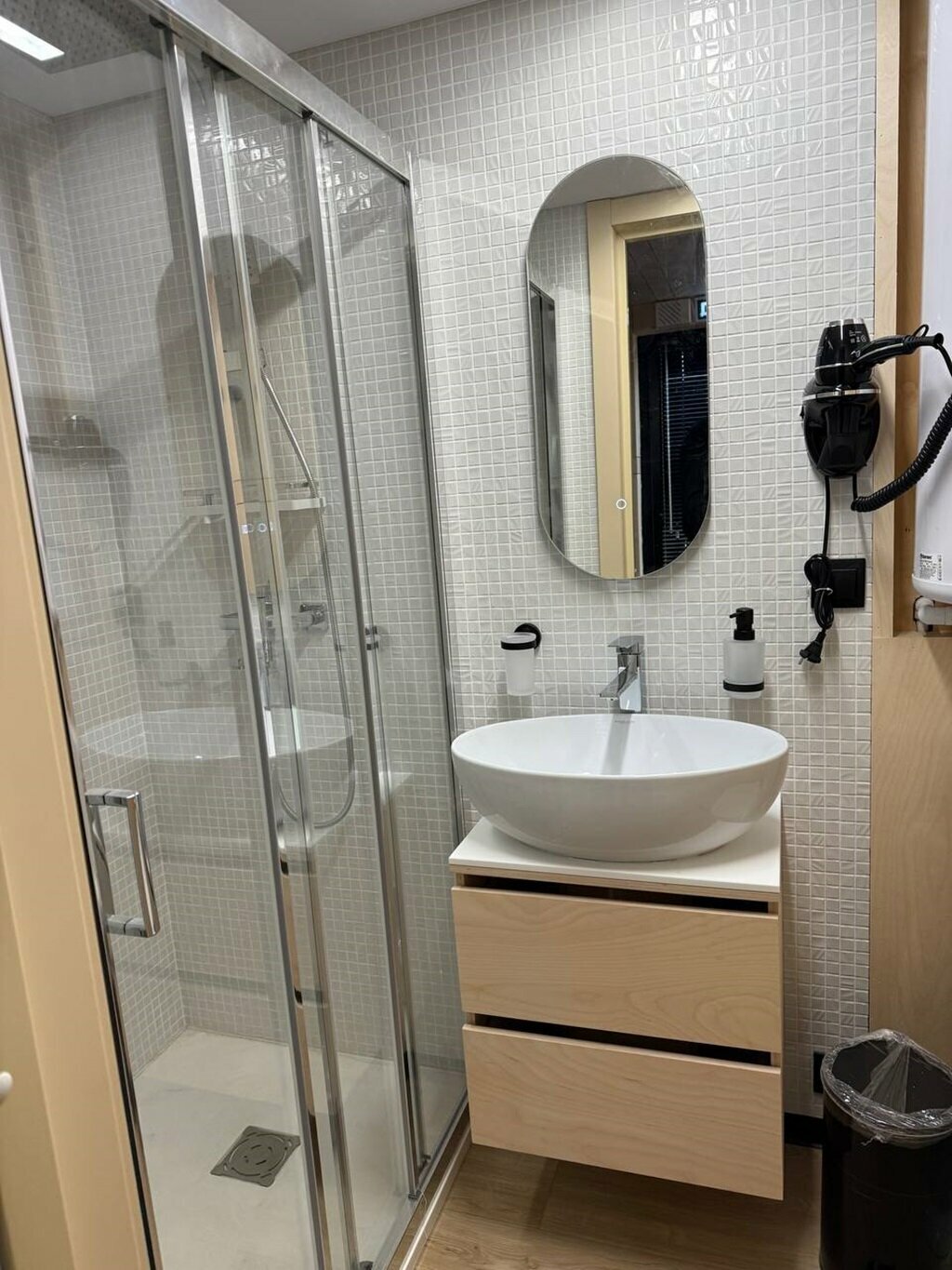 Четырёхместный Барнхаус с видом на озеро