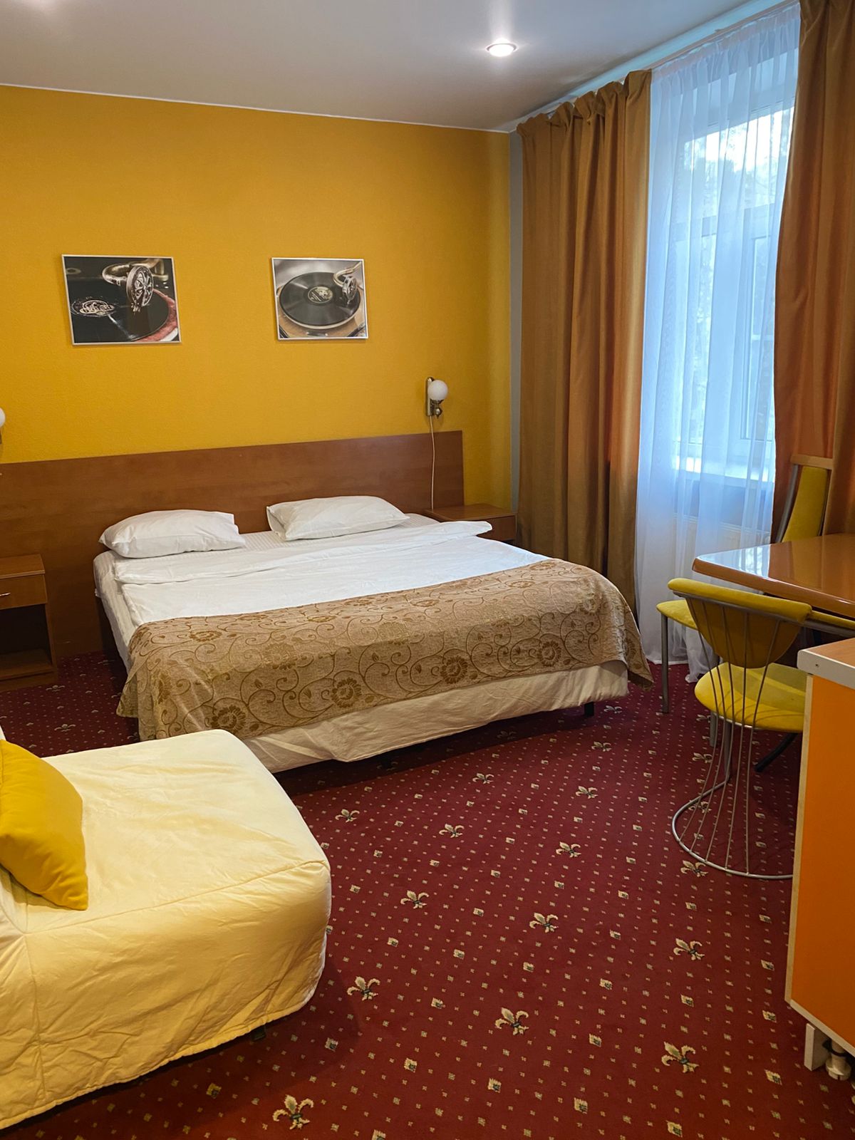 Апартаменты 205