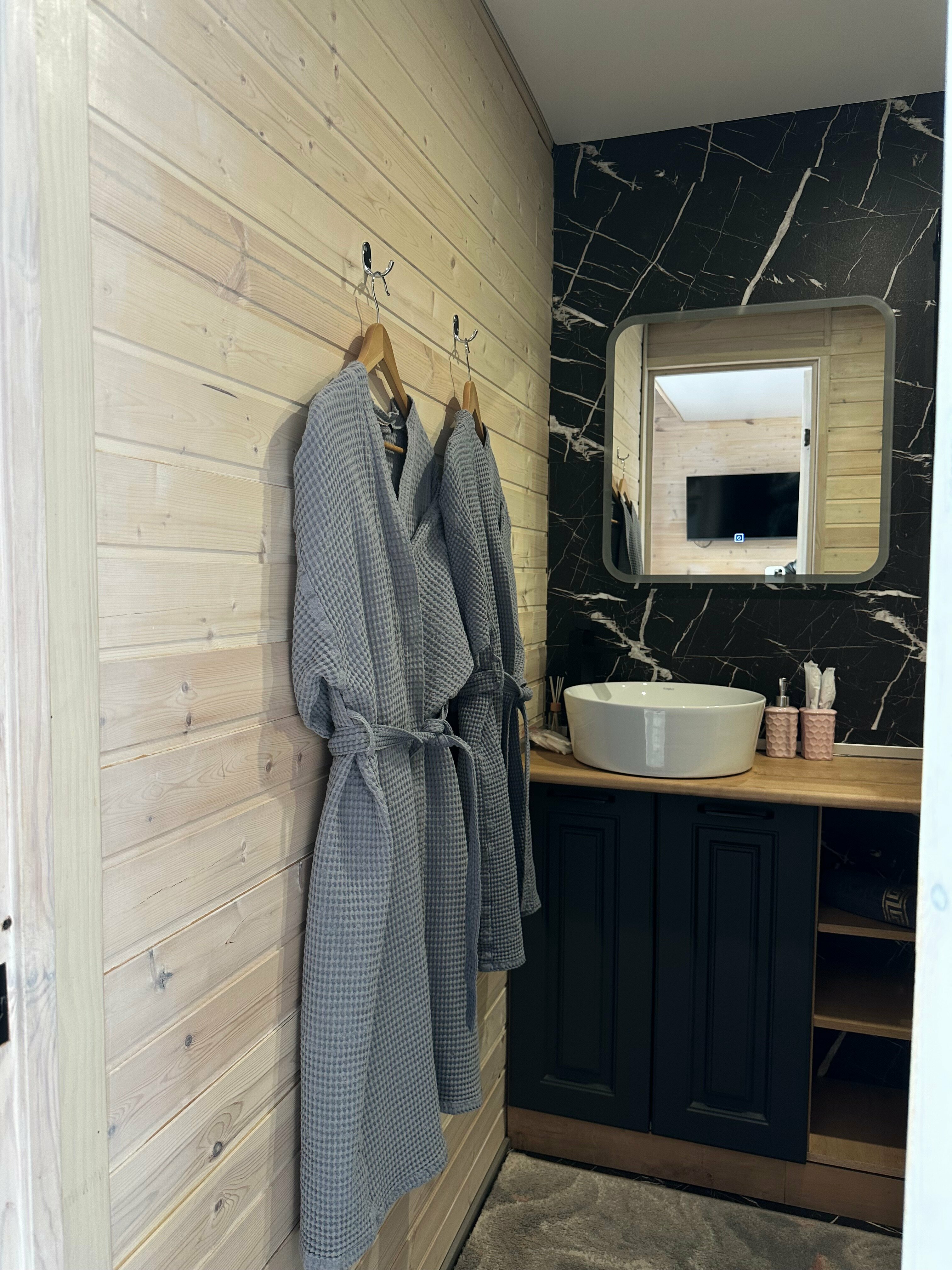 Коттедж с видом на лес