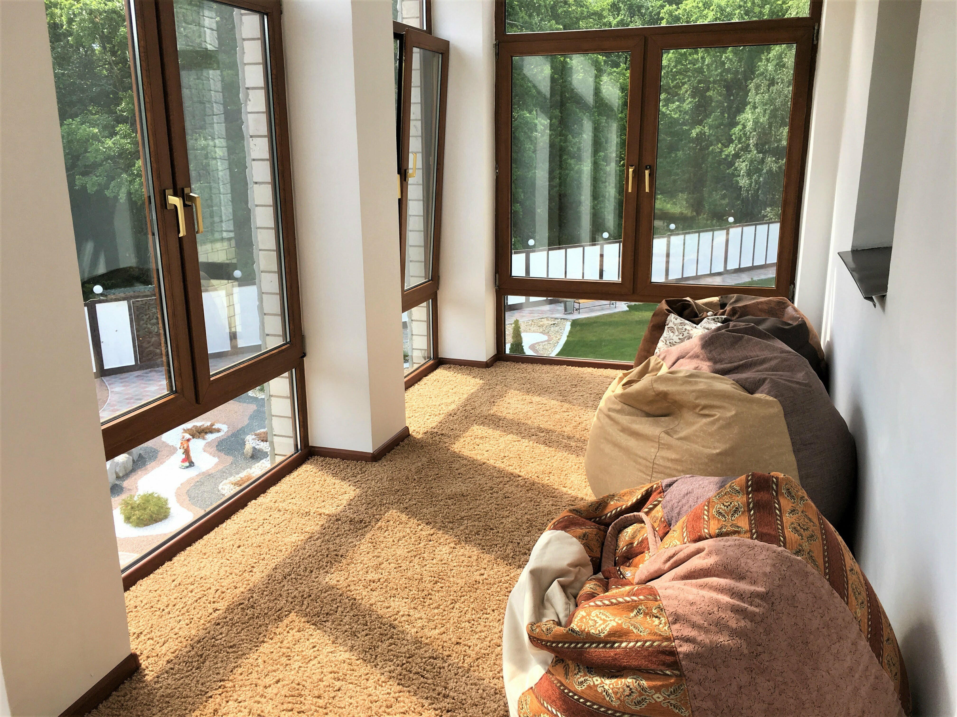 Большой дом с 4-мя спальнями