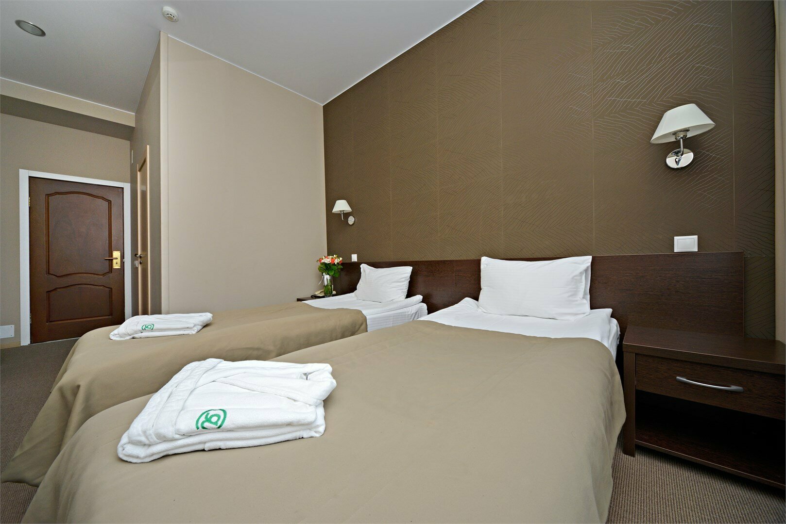 "Комфорт" с двумя односпальными кроватями