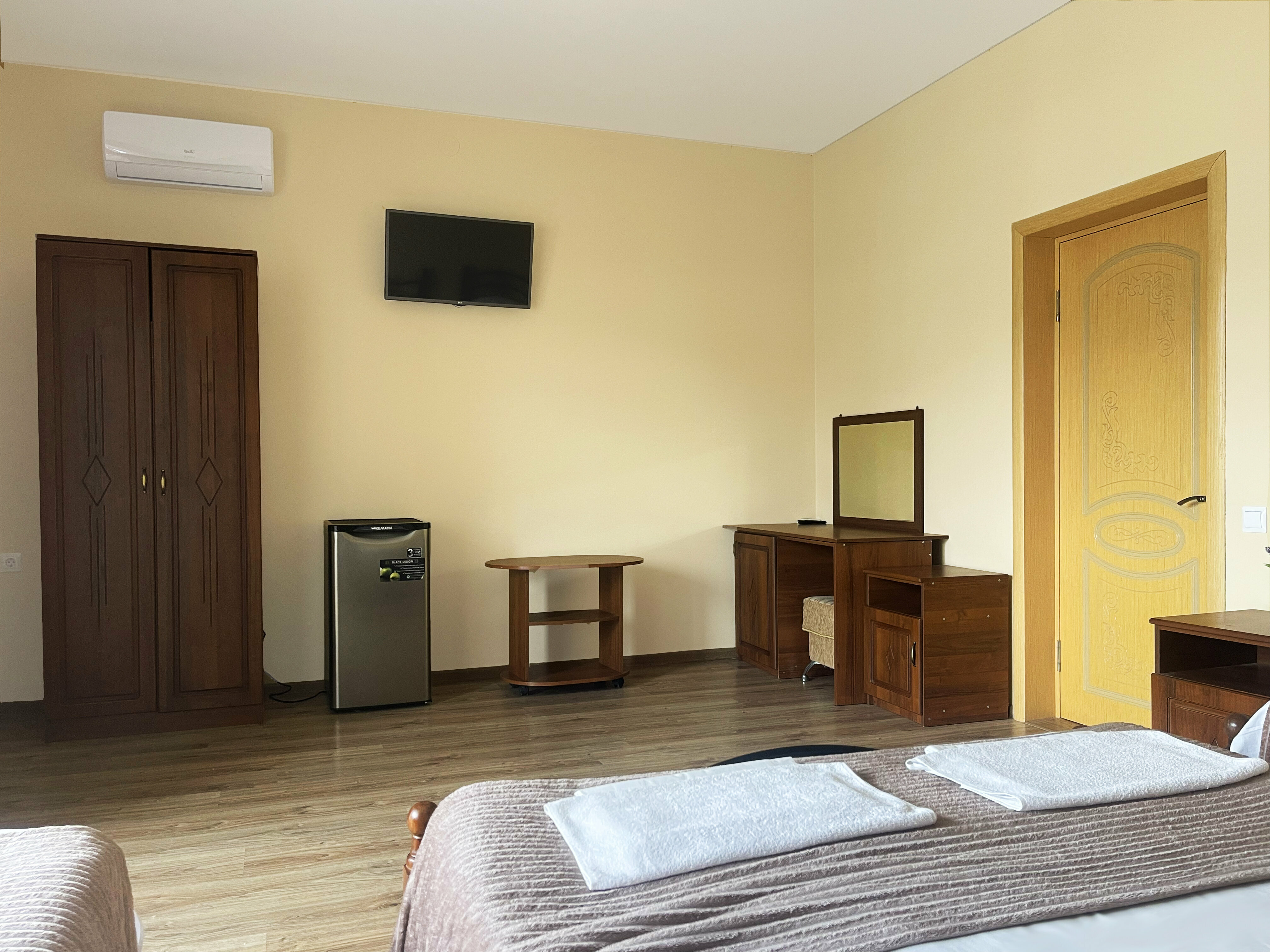 Четырехместный номер с балконом