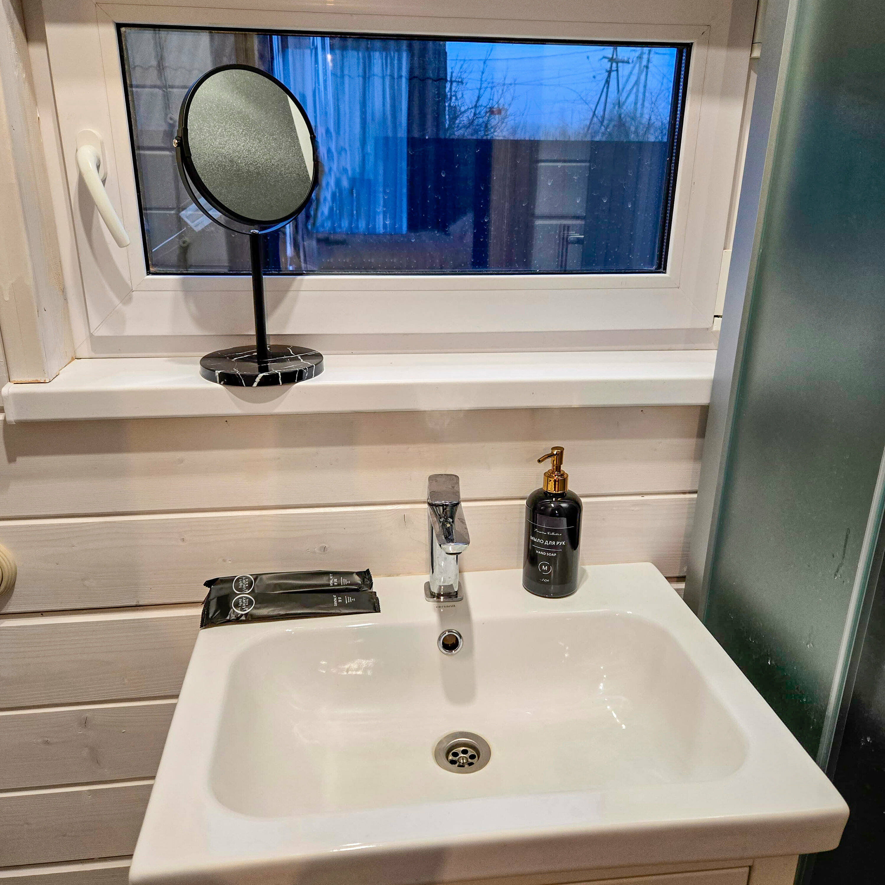 Четырехместный дом с гостинной