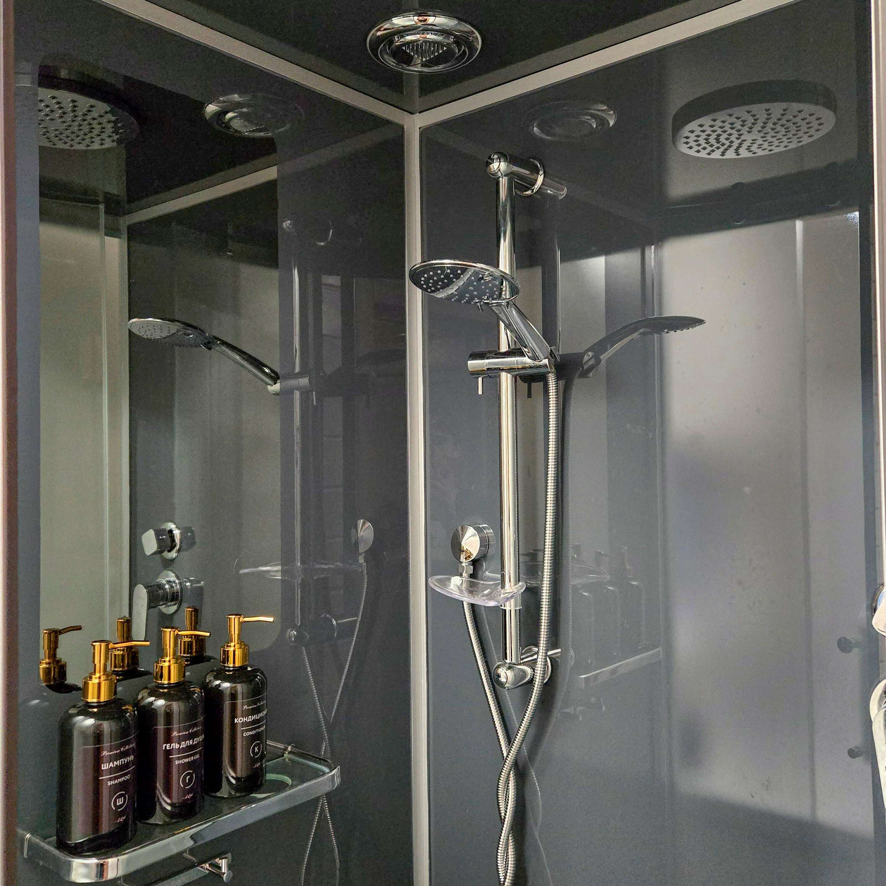 Четырехместный дом с гостинной