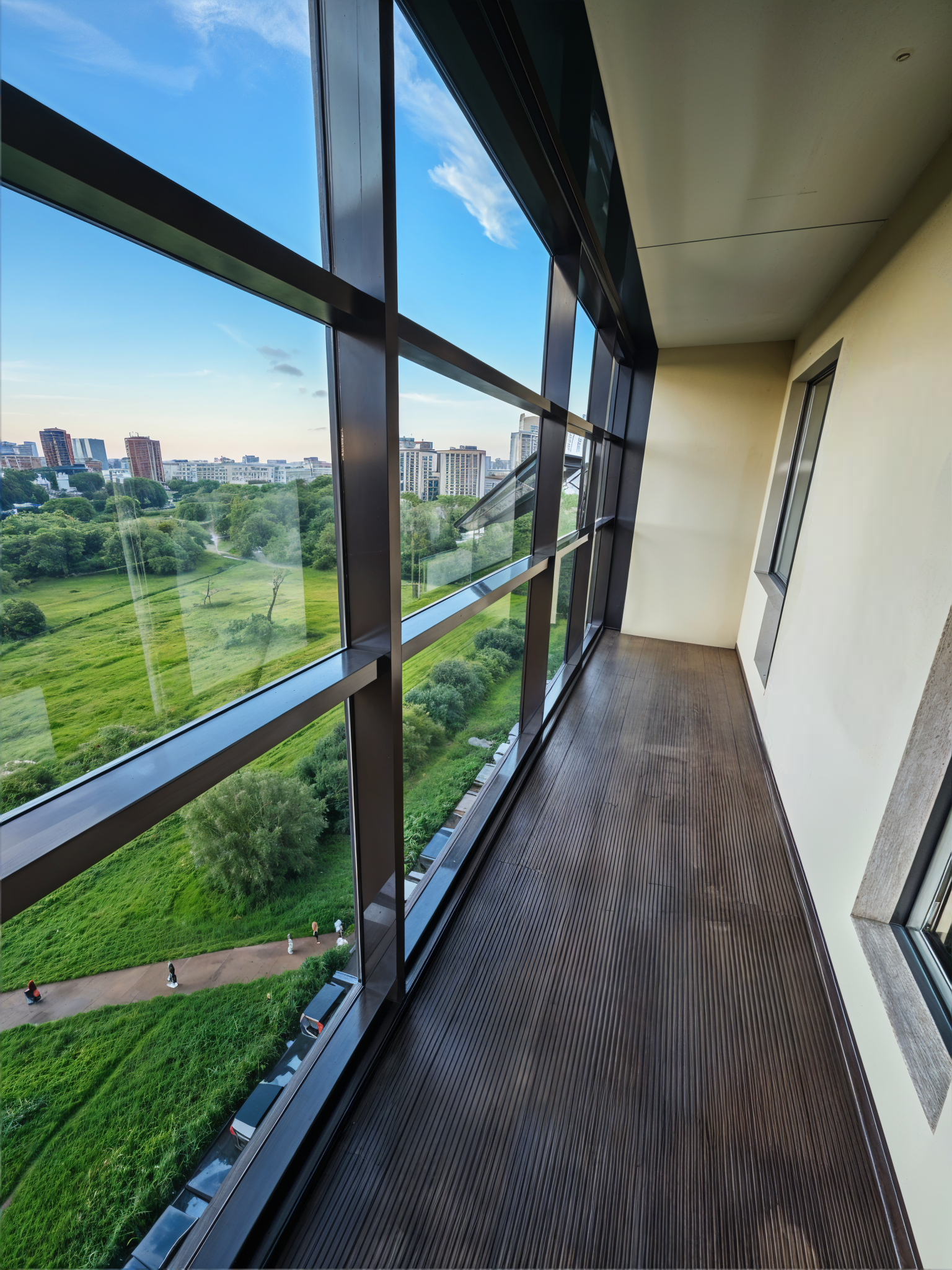 Двухкомнатные апартаменты с кухней-гостиной и отдельной спальней