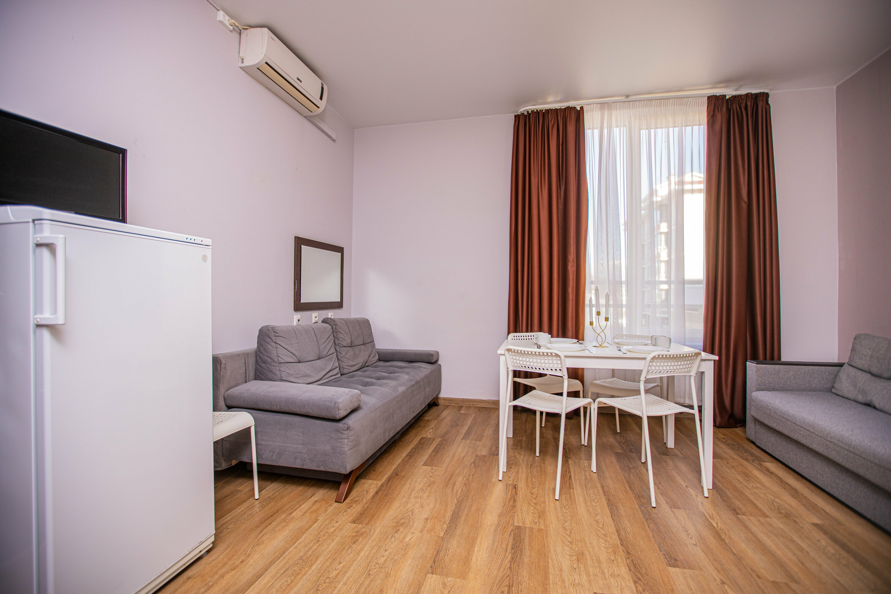 Апартаменты с кухней , с двумя раздельными кроватями до 8 гостей