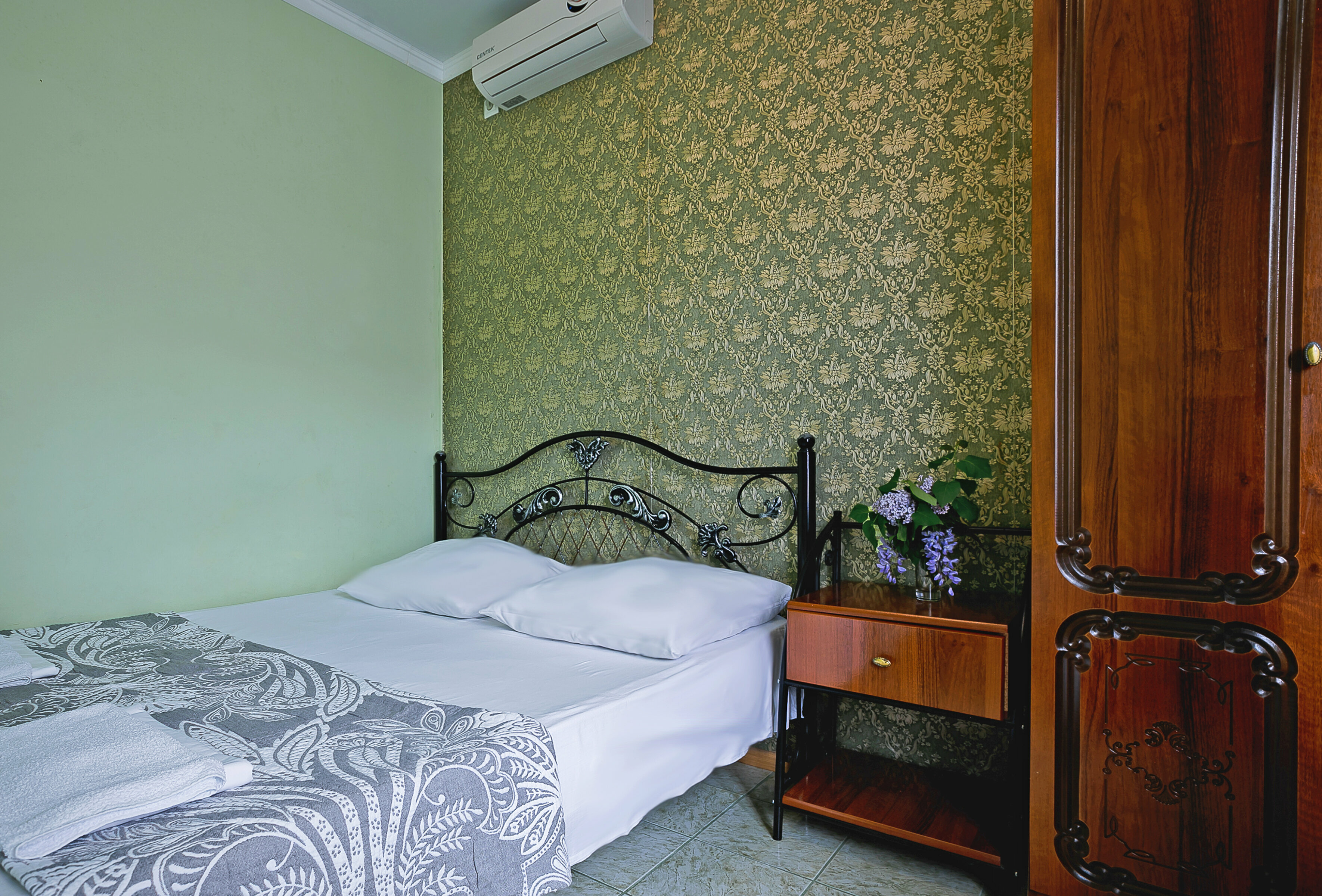 Стандартный трехместный номер