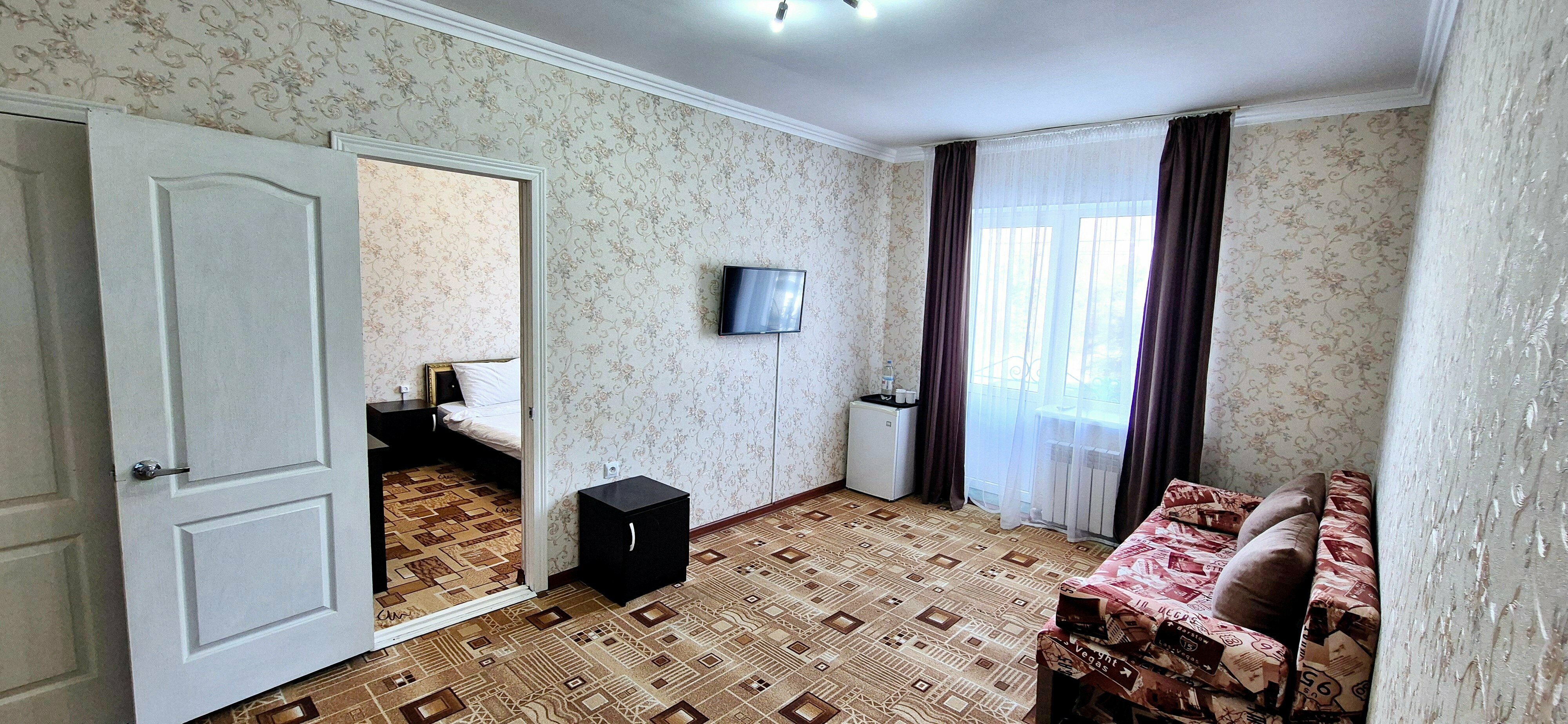 Люкс с балконом