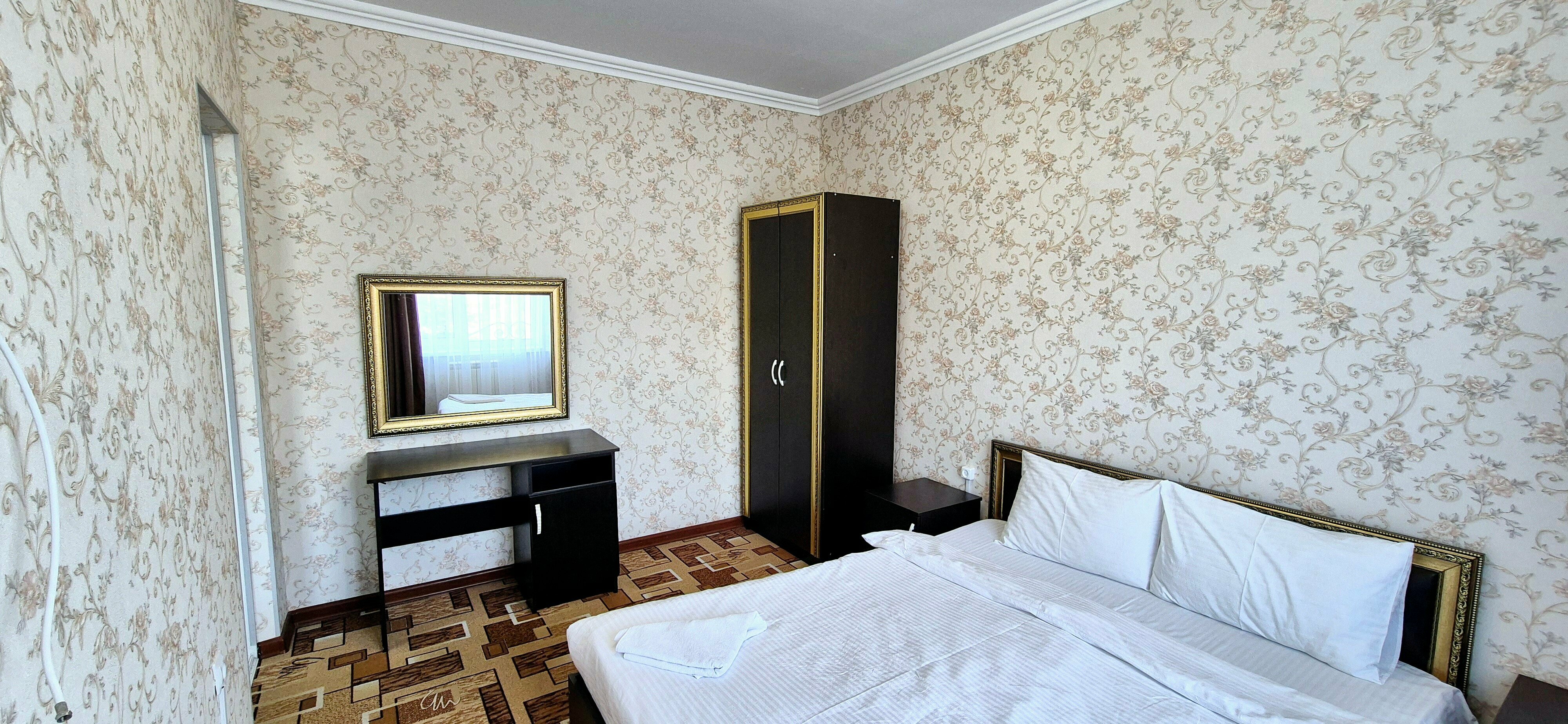 Люкс с балконом