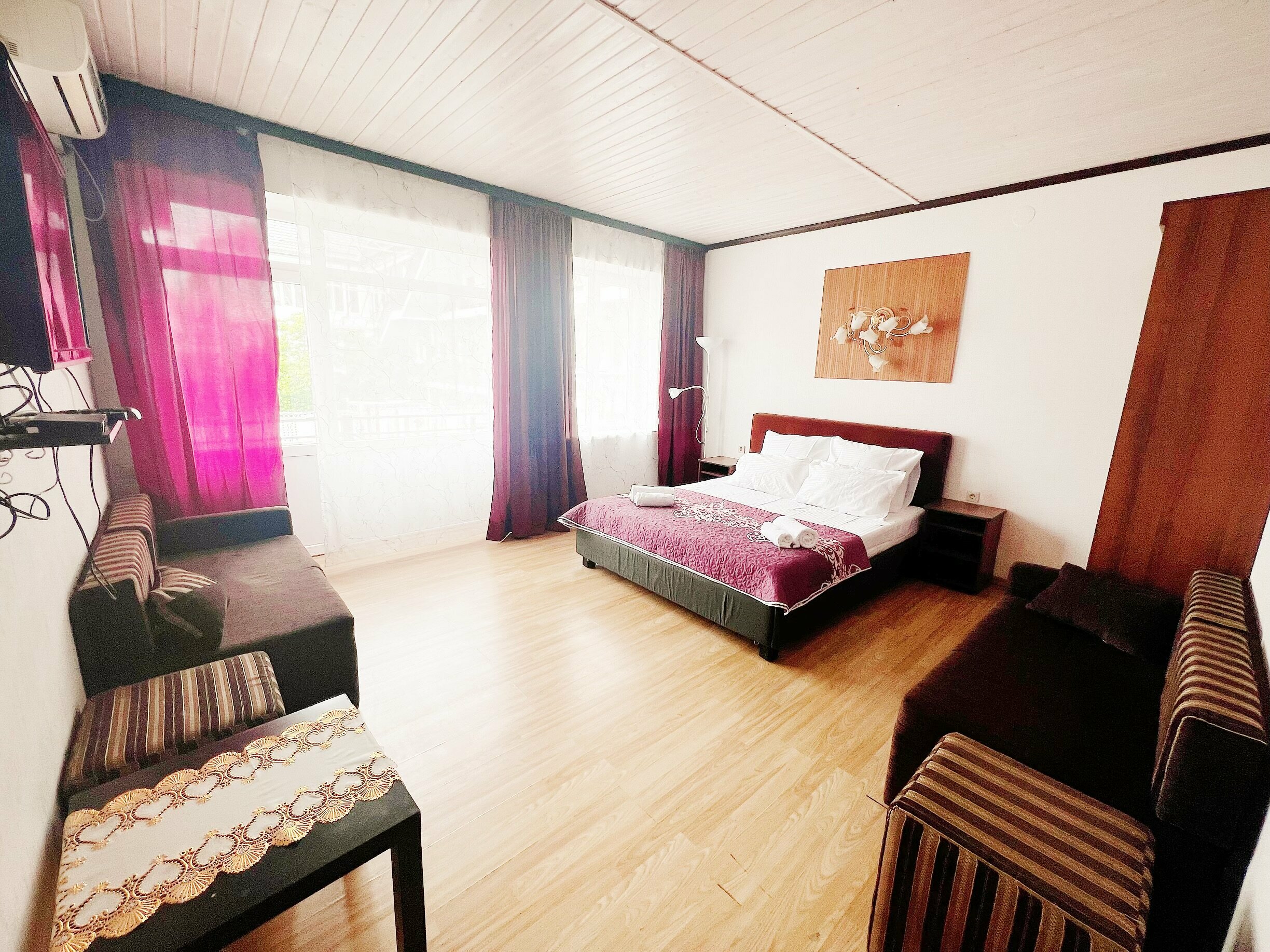 Улучшенный четырехместный номер