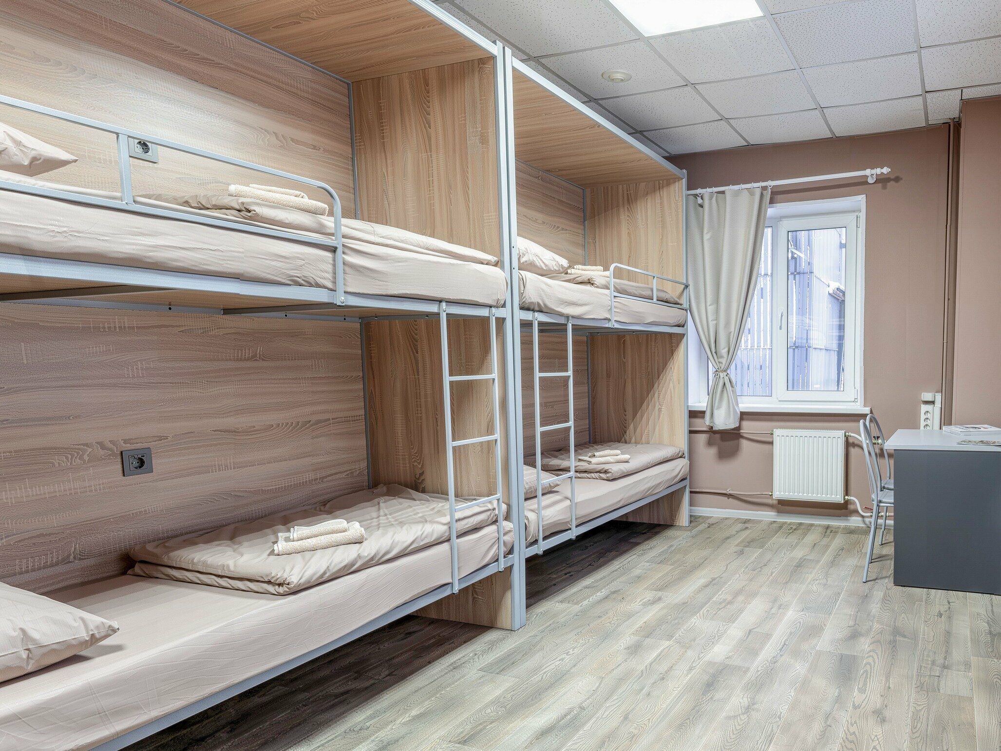 Общий номер для женщин с 6 кроватями