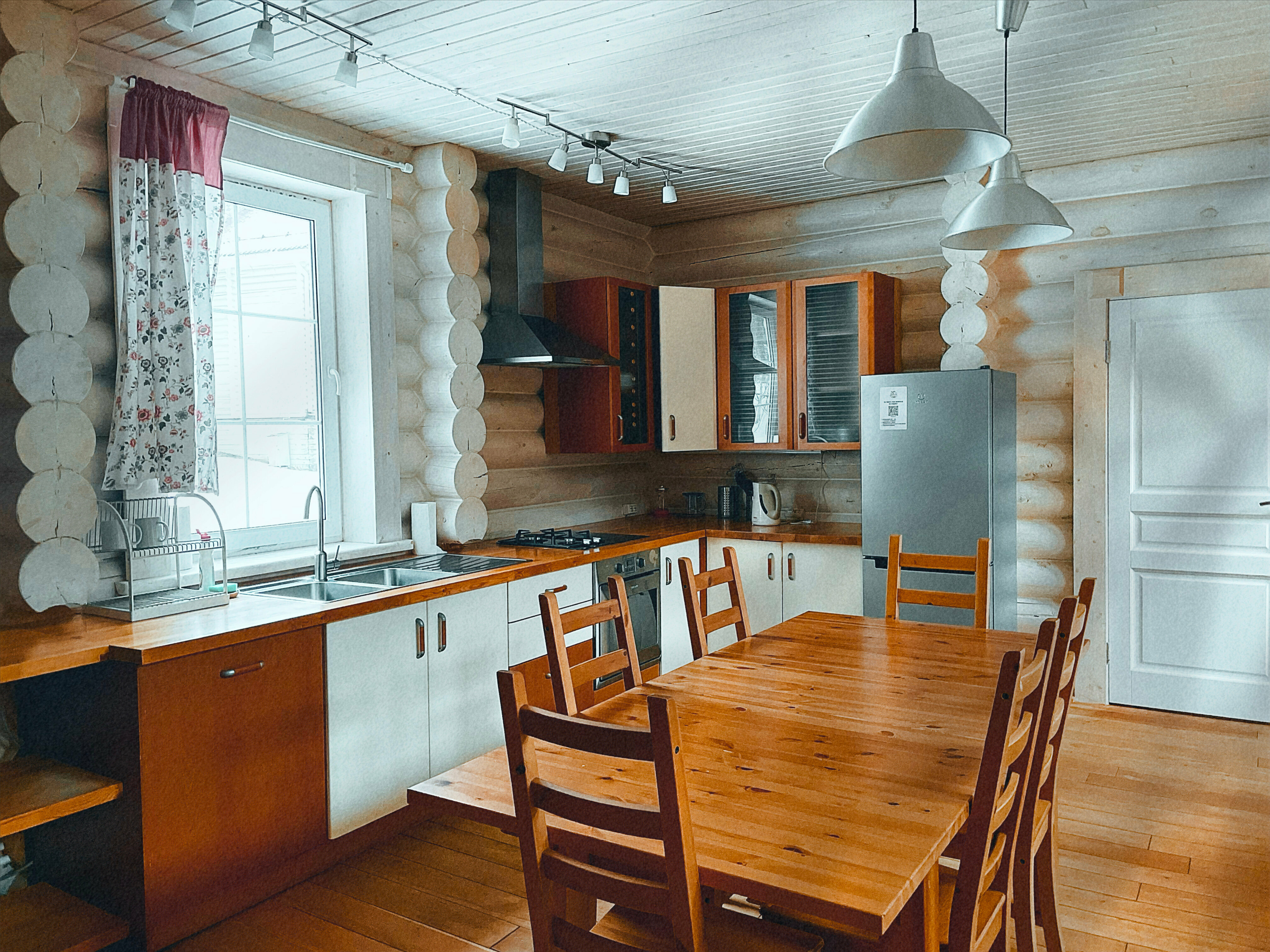 Коттедж Кировская 6