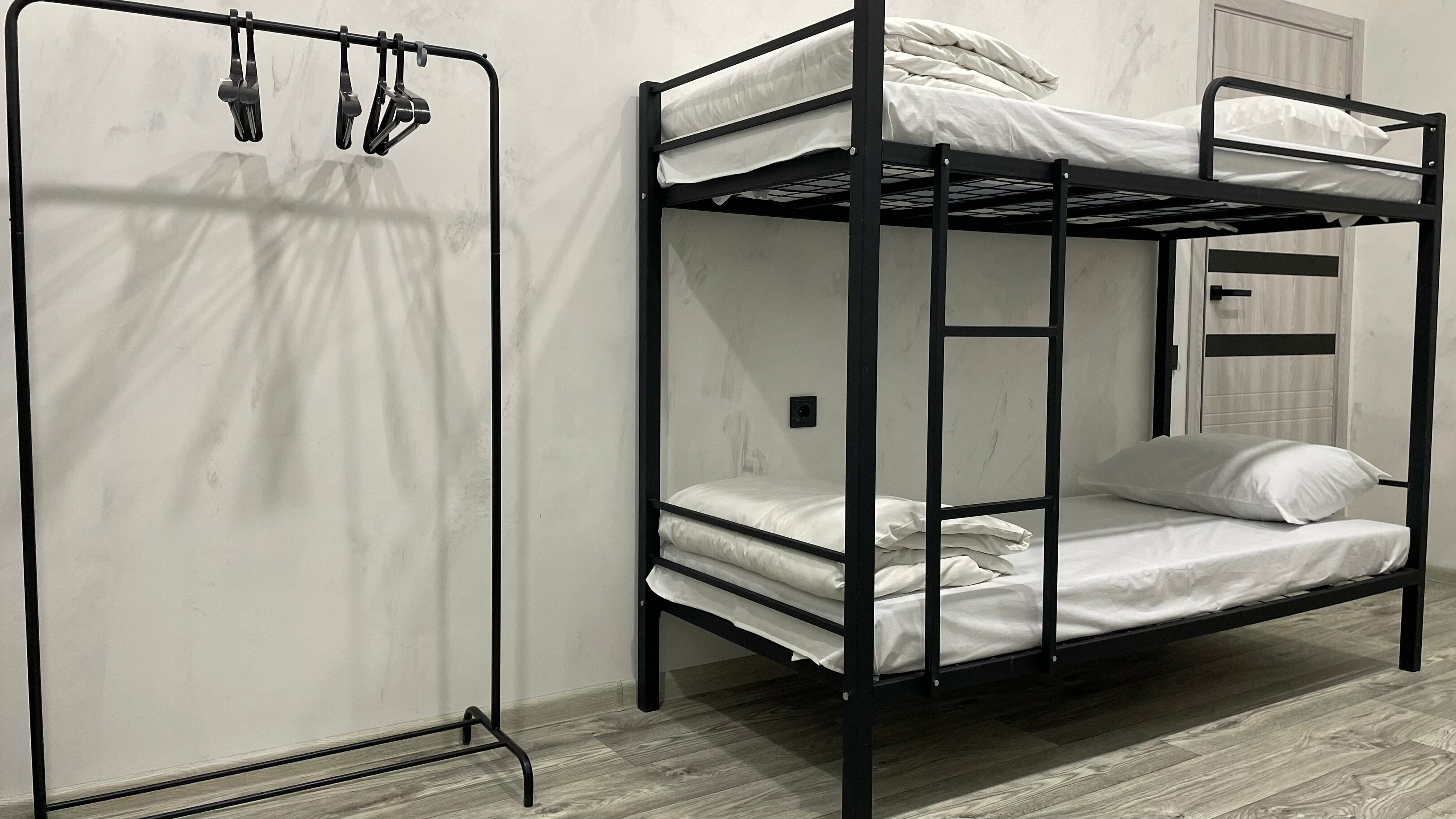 Общий номер для женщин с 8 кроватями