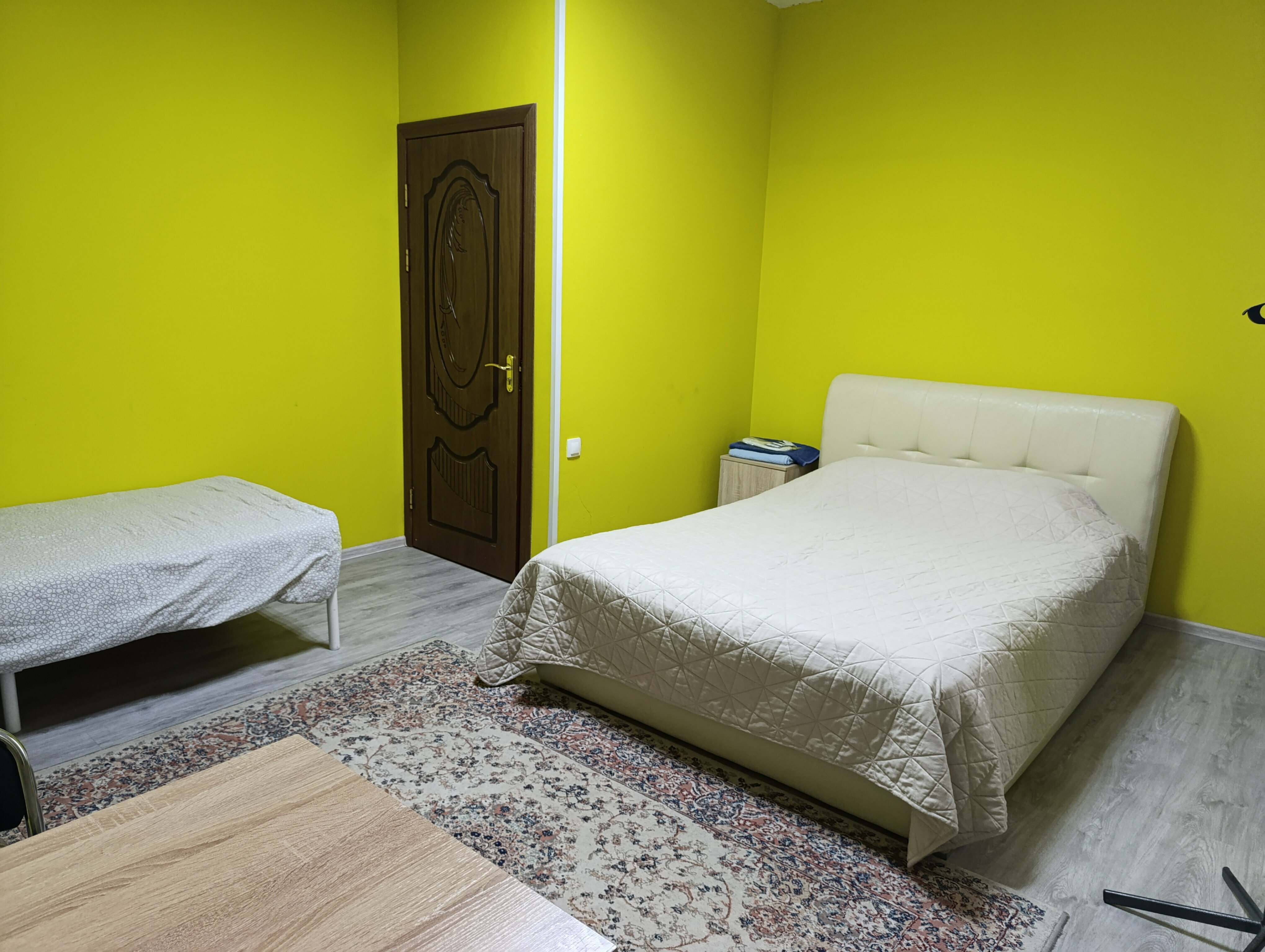 Двухместный номер с 1 кроватью и общим туалетом