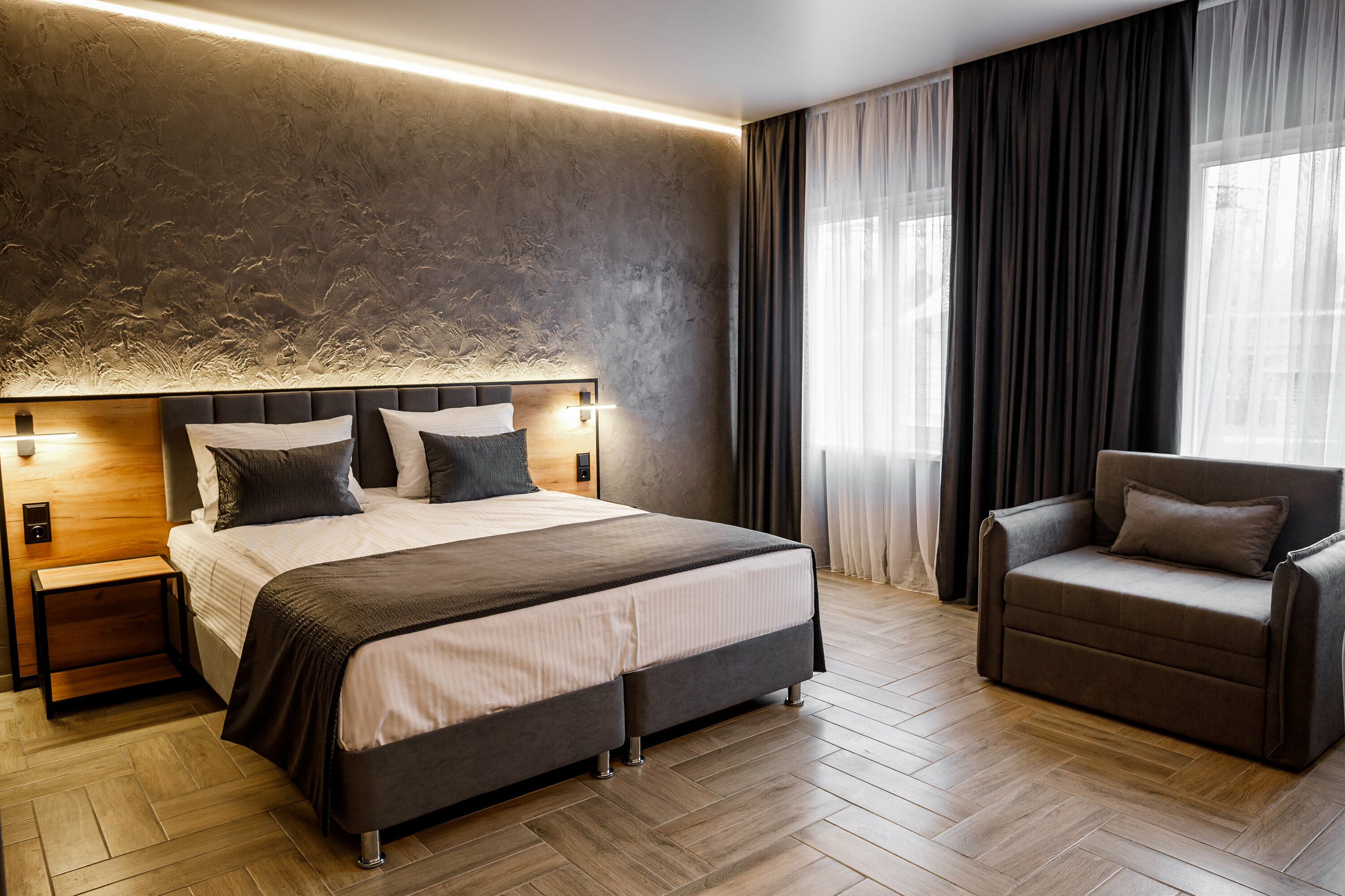 Трехместный ( Улучшенный стандарт с креслом-кроватью, корпус 1)