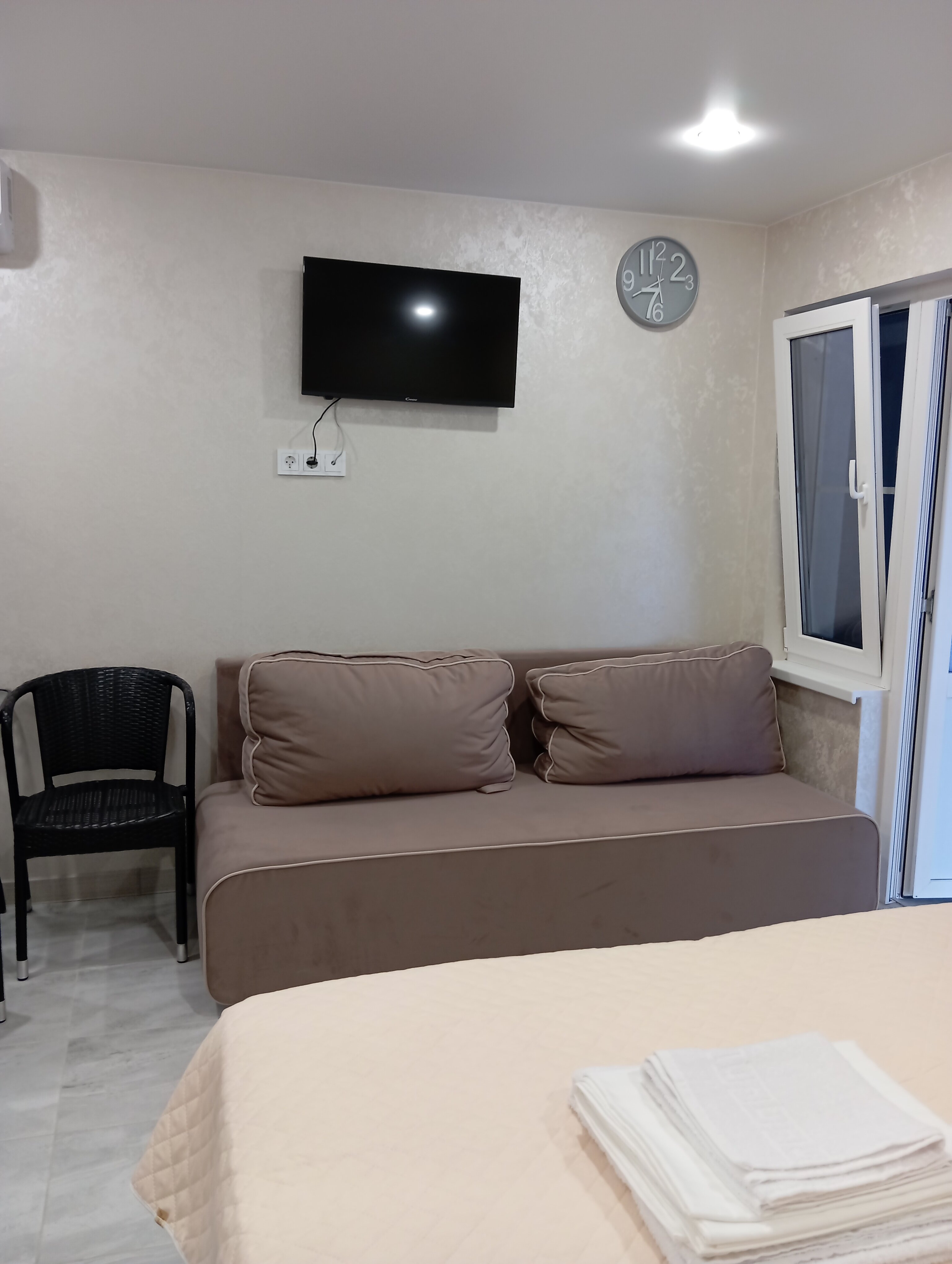 Апартаменты с балконом