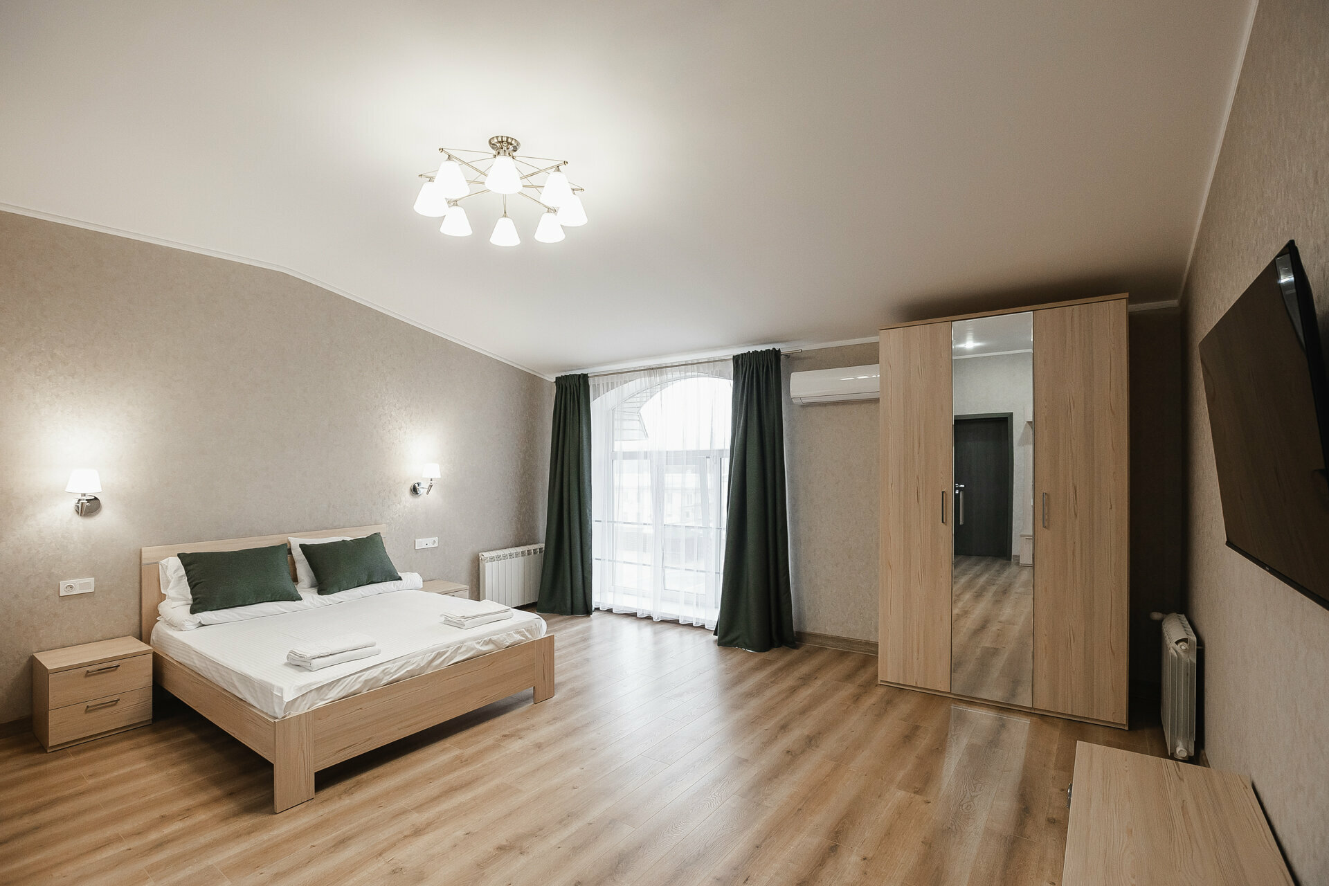 Люкс с кроватью размера «king-size»