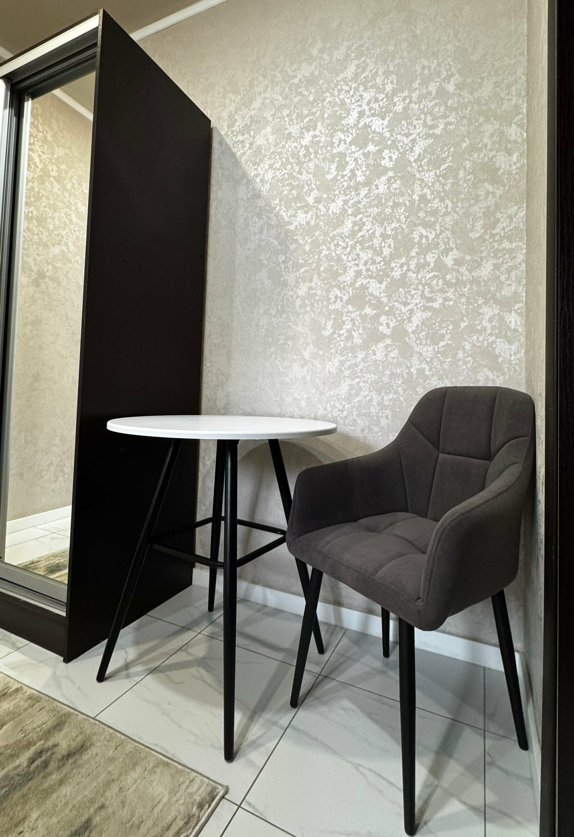 Четырехместный двухкомнатный люкс 