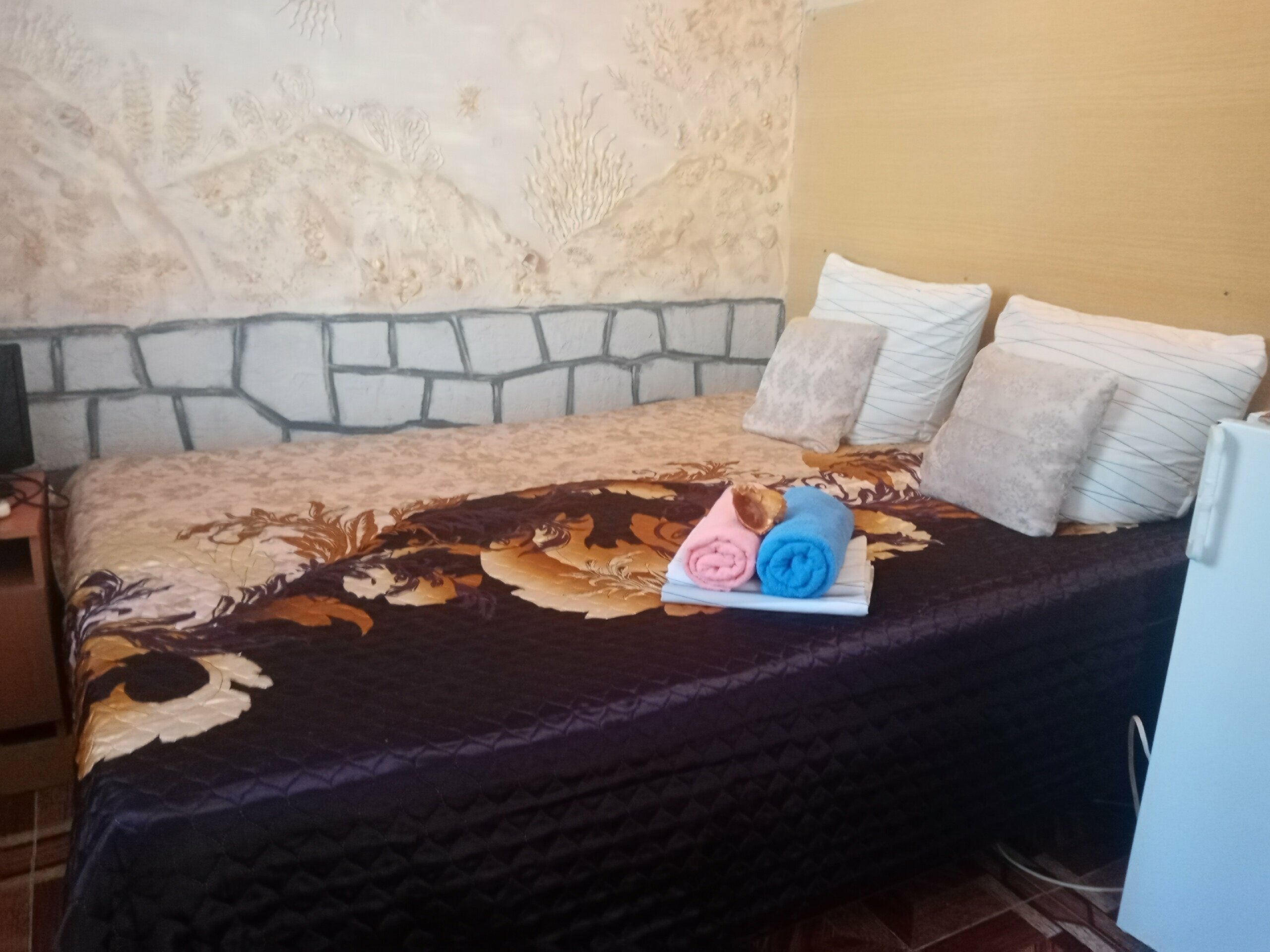 Двухместный номер с 2 отдельными кроватями и окном