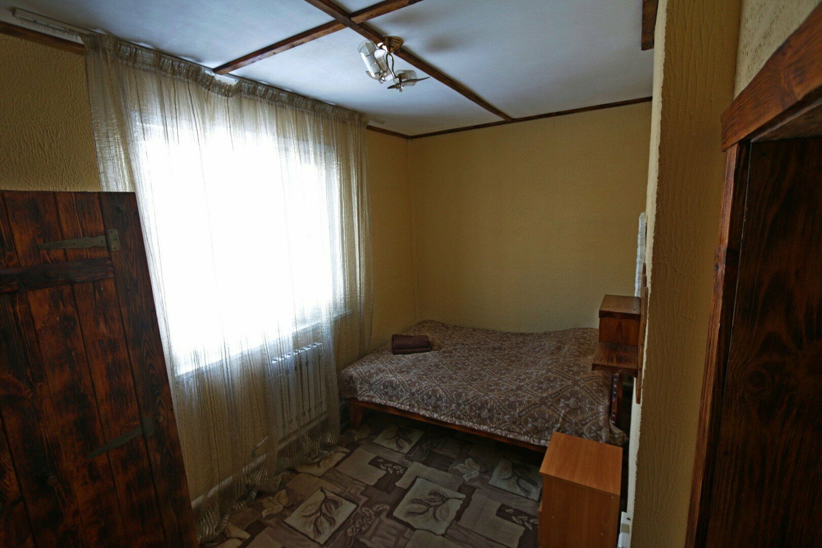 Коттедж у реки