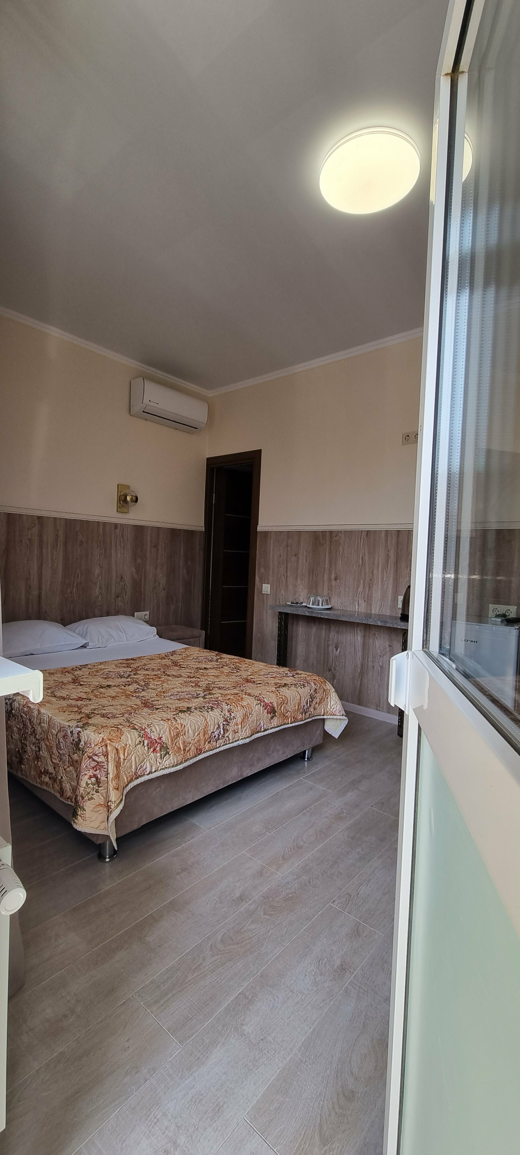 Улучшенный четырехместный номер