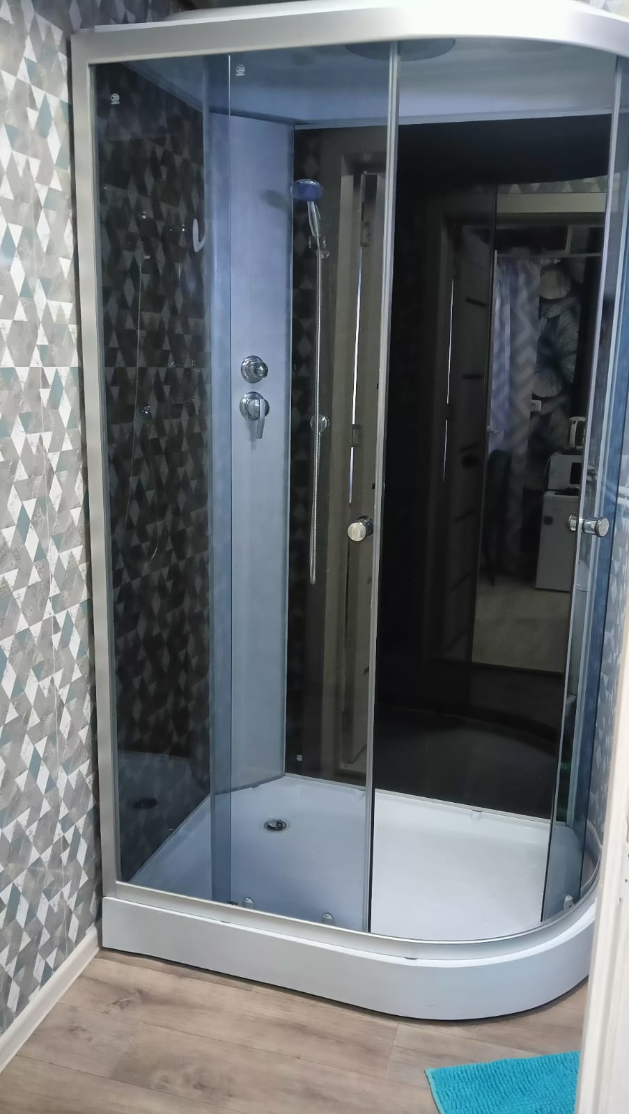 Улучшенный четырехместный номер