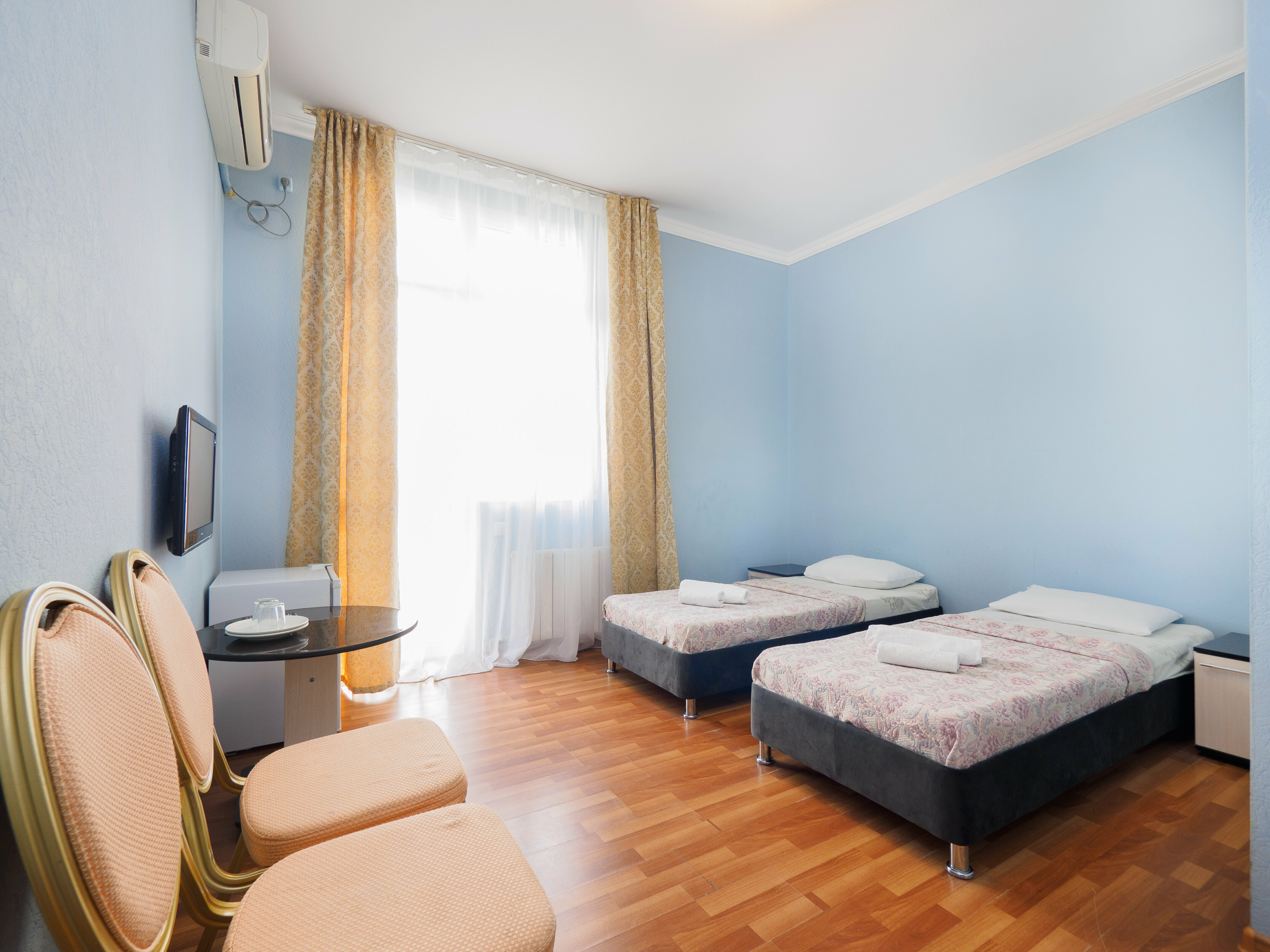 Двухместный номер с 1 кроватью или 2 отдельными кроватями и собственной ванной комнатой