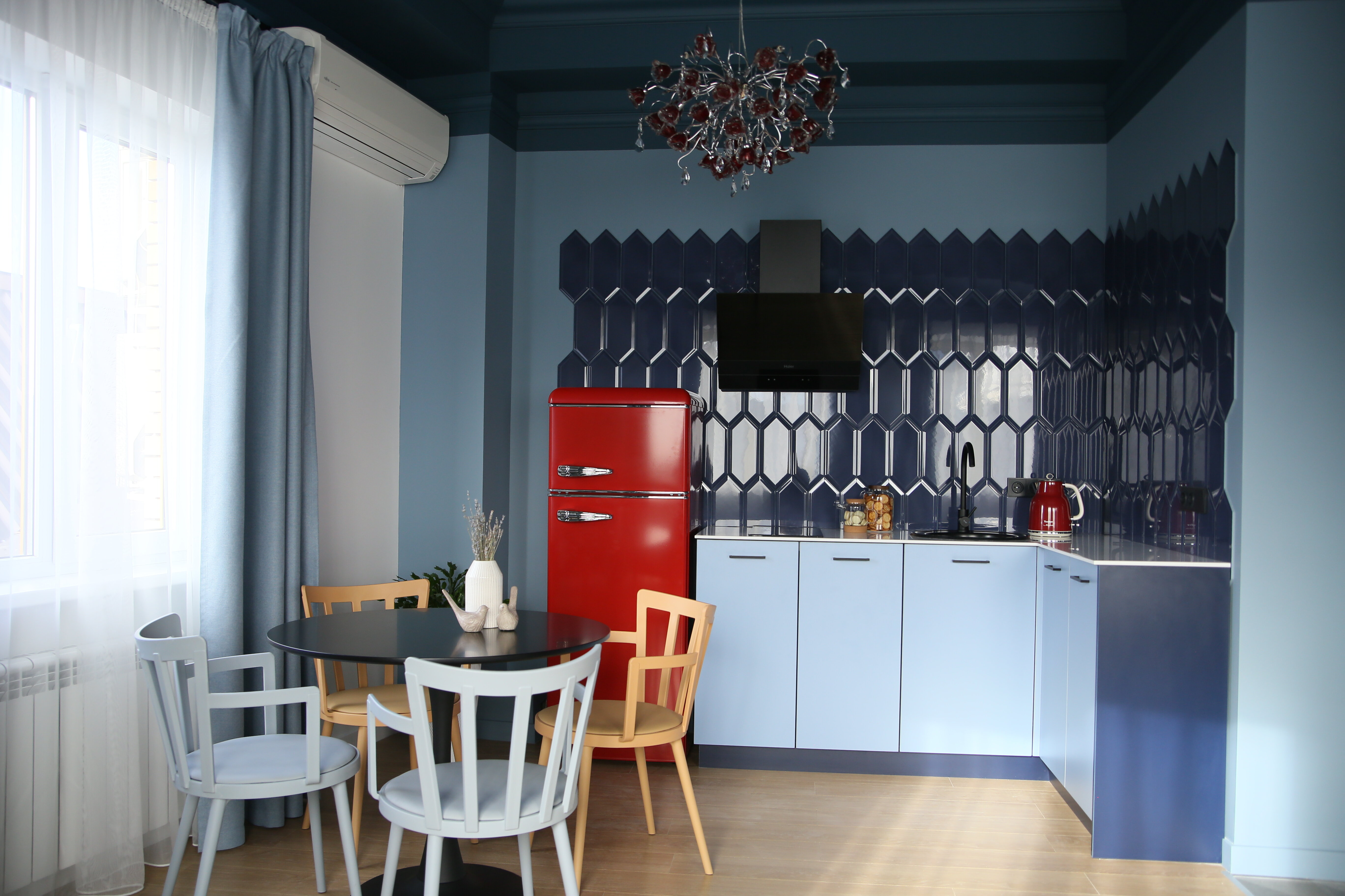 № 301 "Делюкс" 