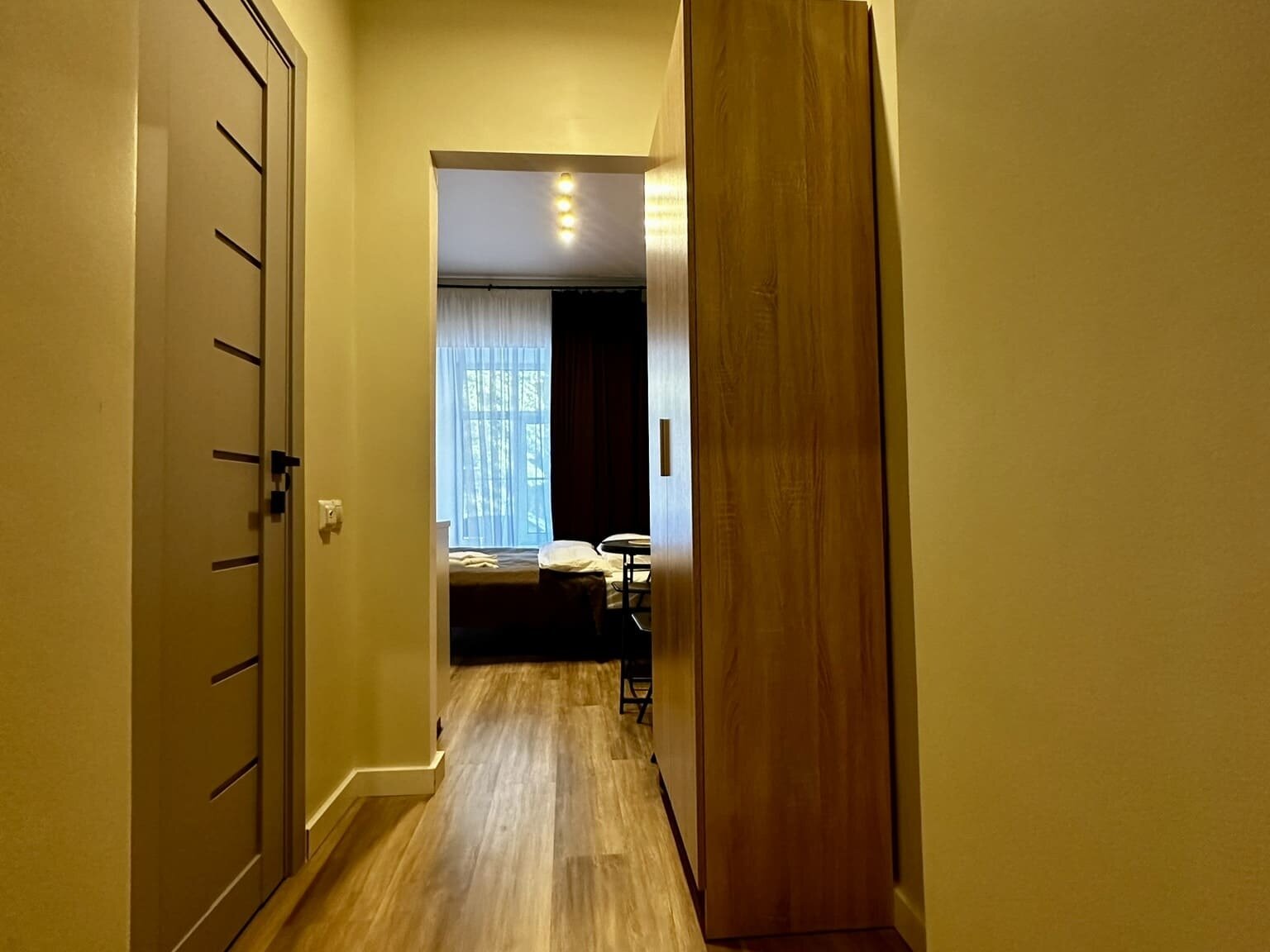 Cемейный номер с собственной ванной комнатой