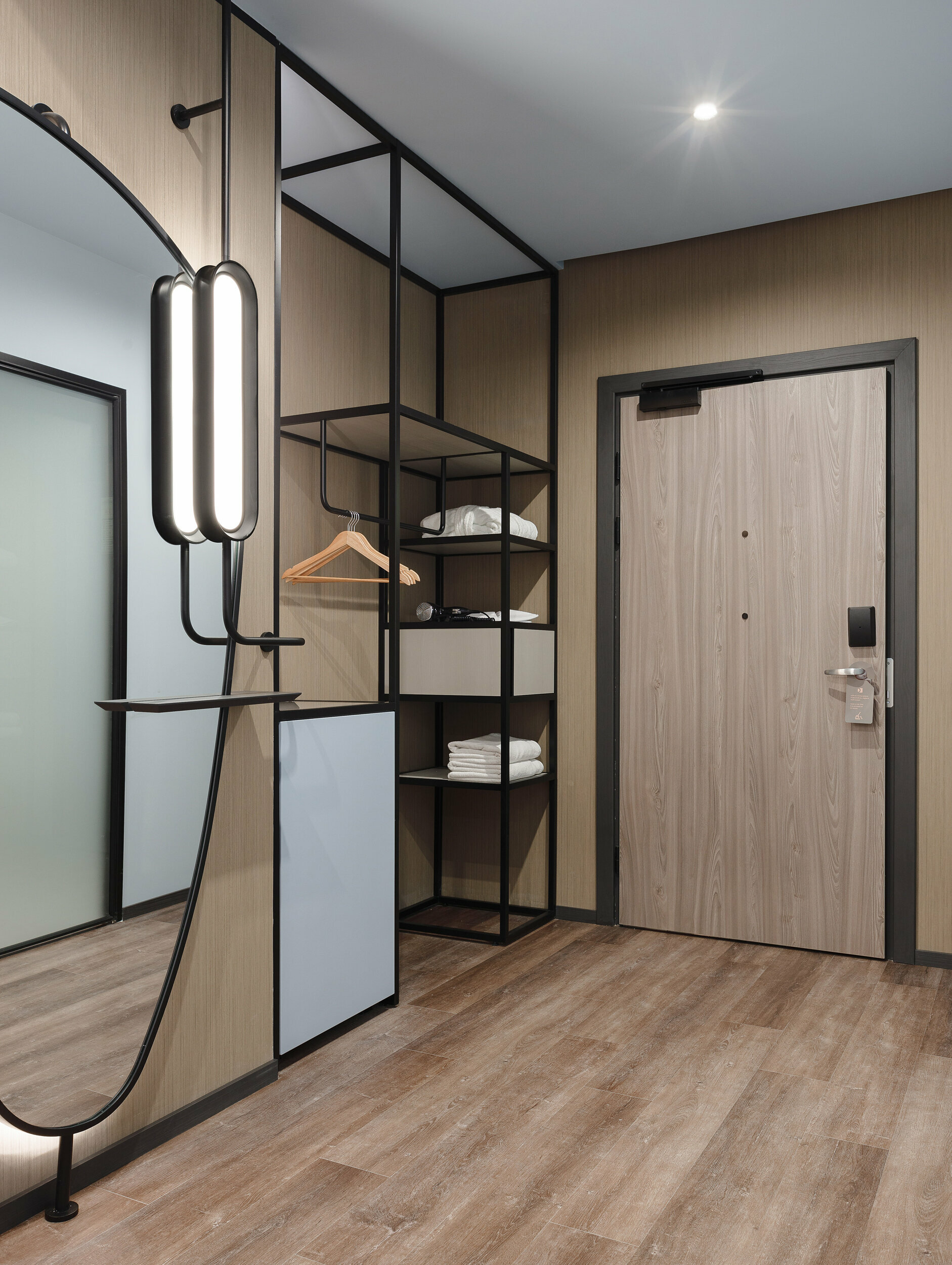 Номер Бизнес (подходит для маломобильных гостей)